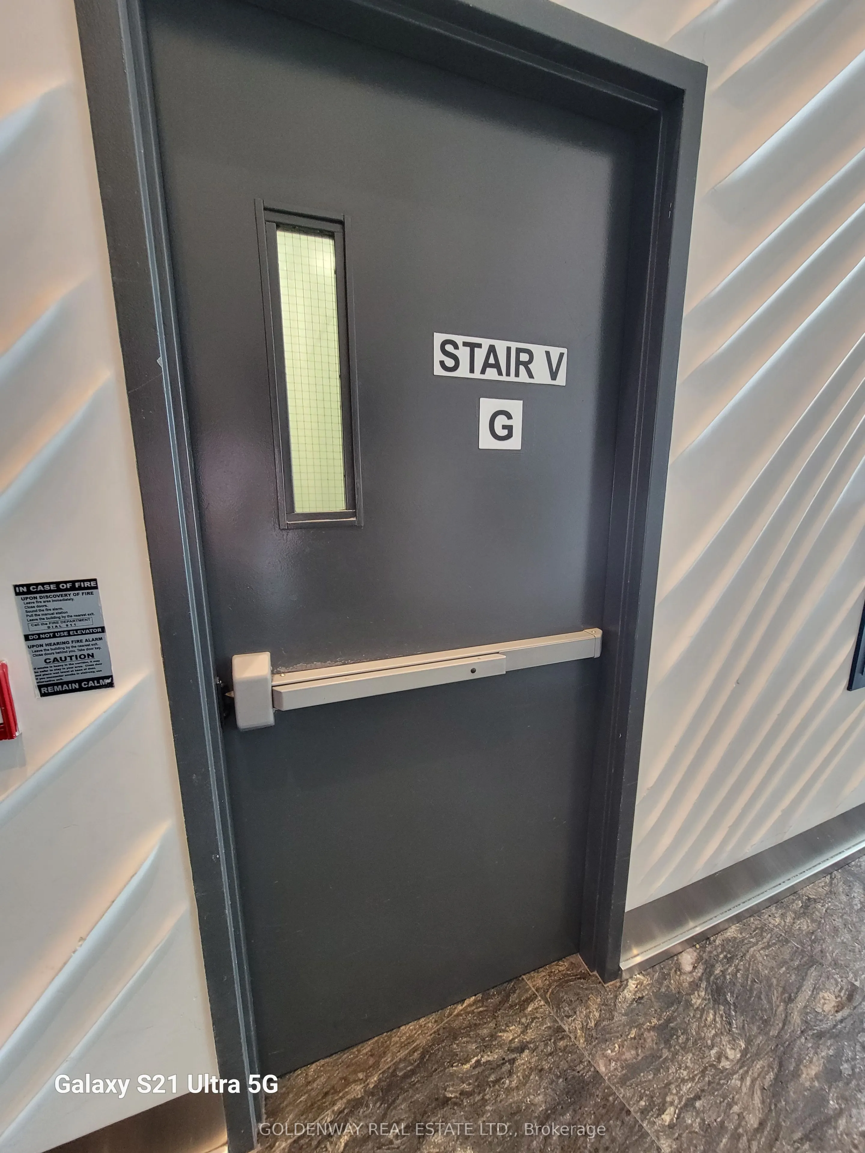 60 Absolute Avenue, #1302