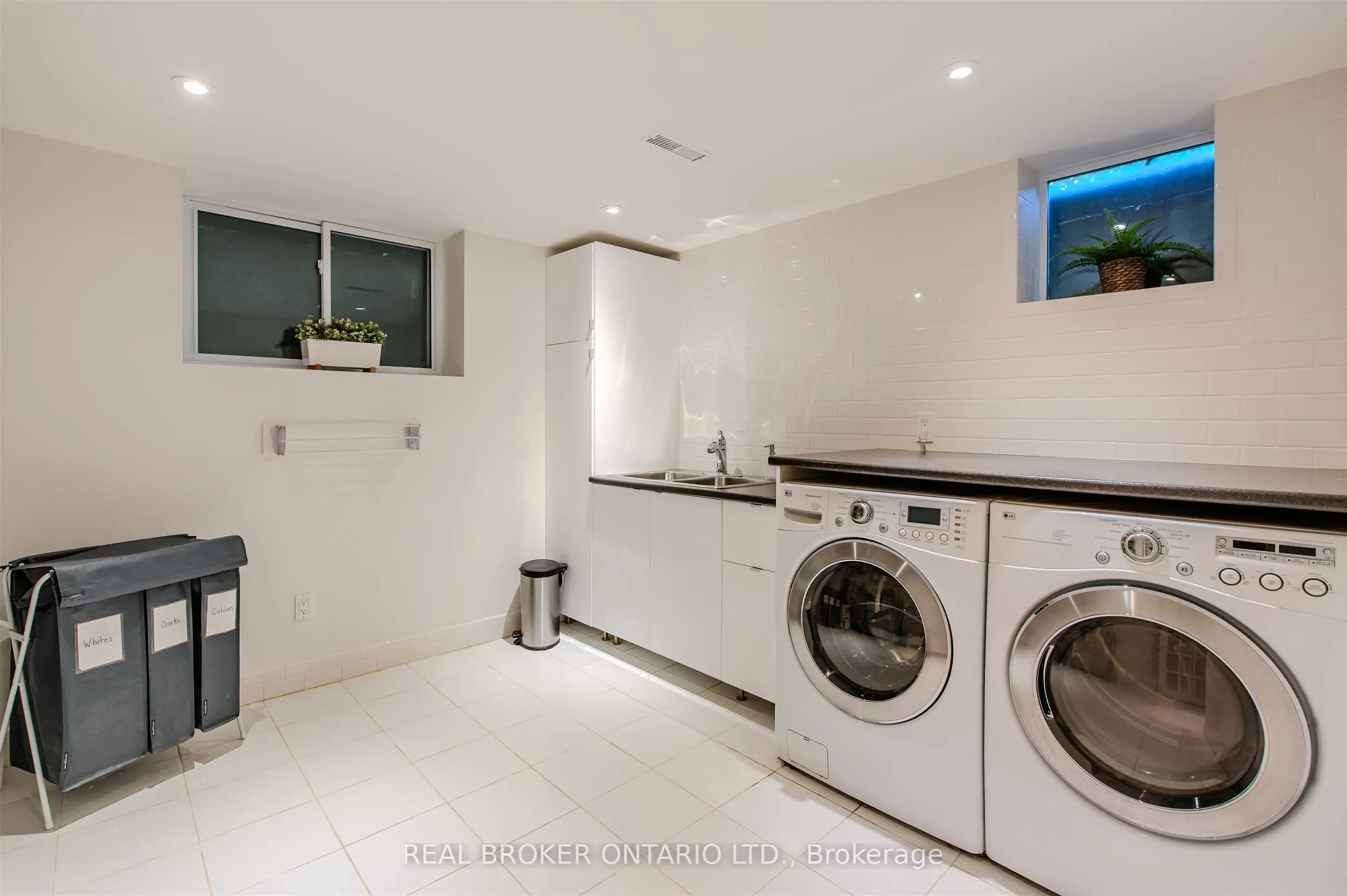 6 Streatham Place