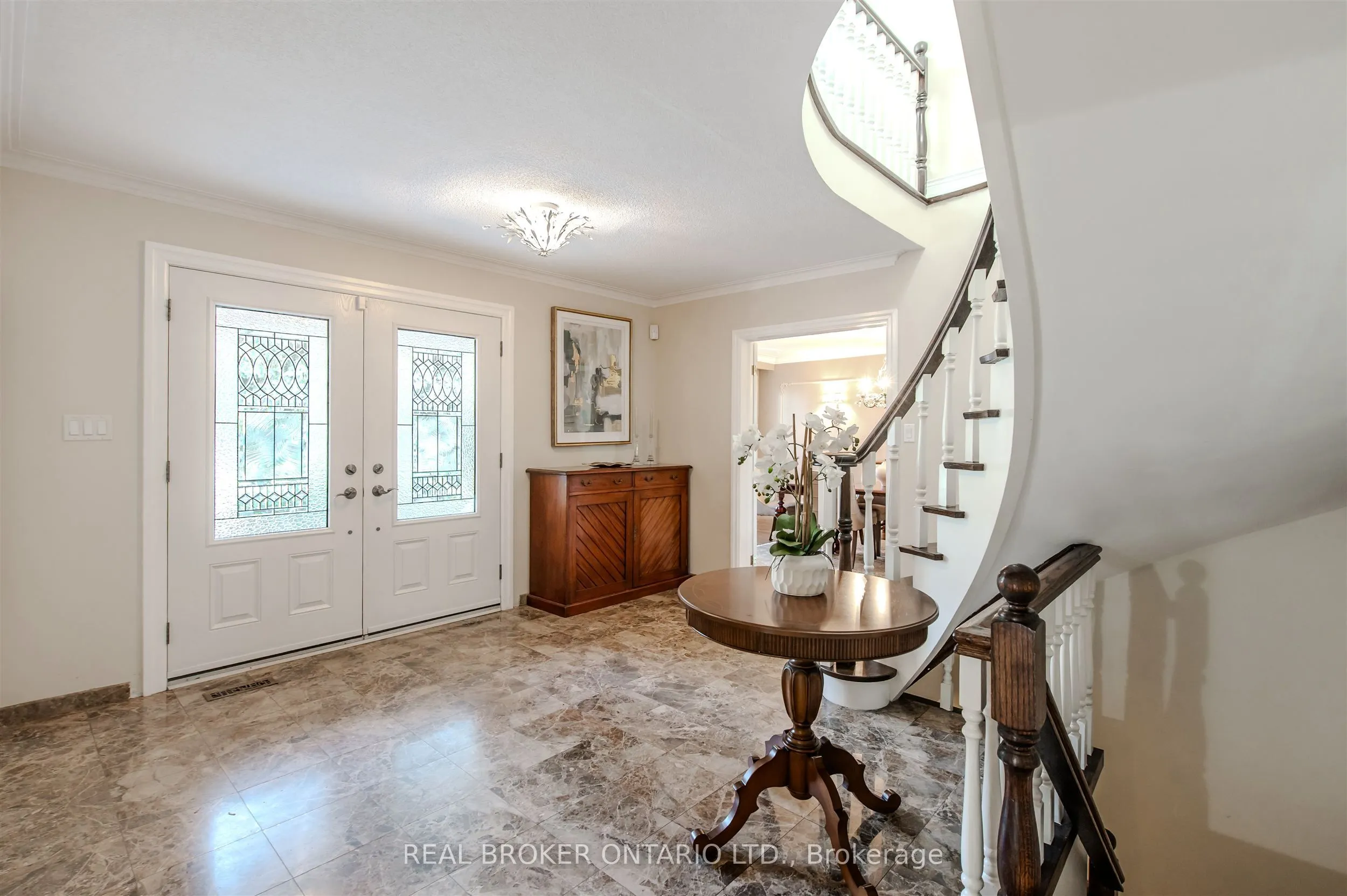 6 Streatham Place