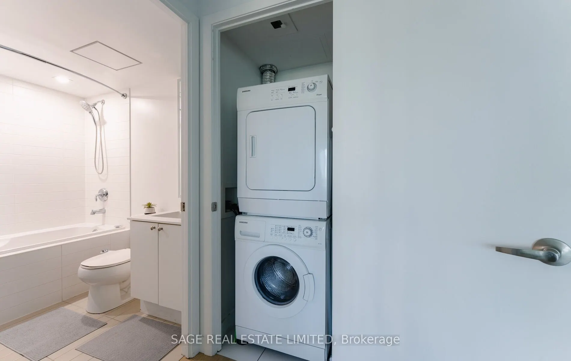 155 Legion Road N, #1202