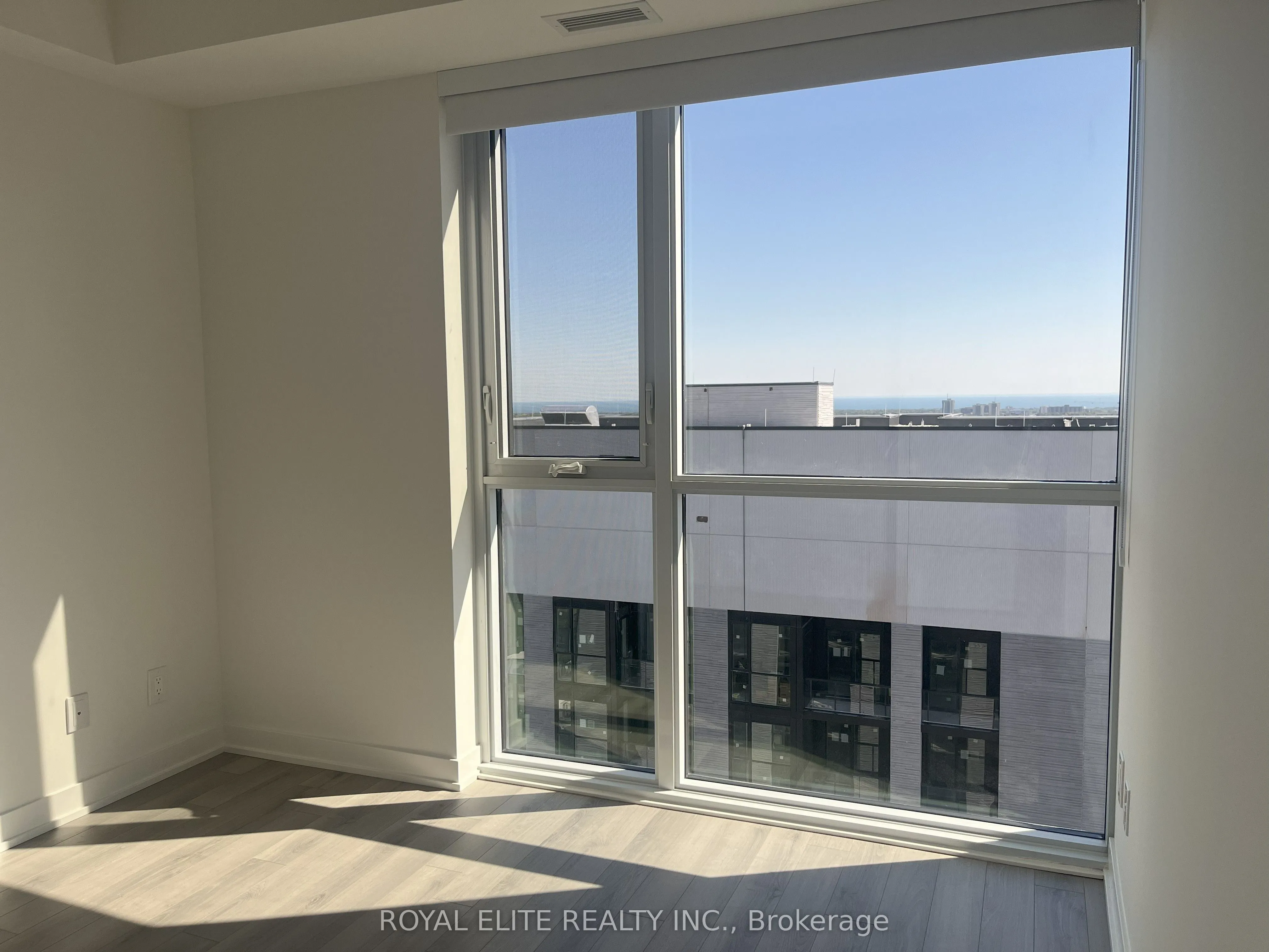 3079 Trafalgar Road, #A1902