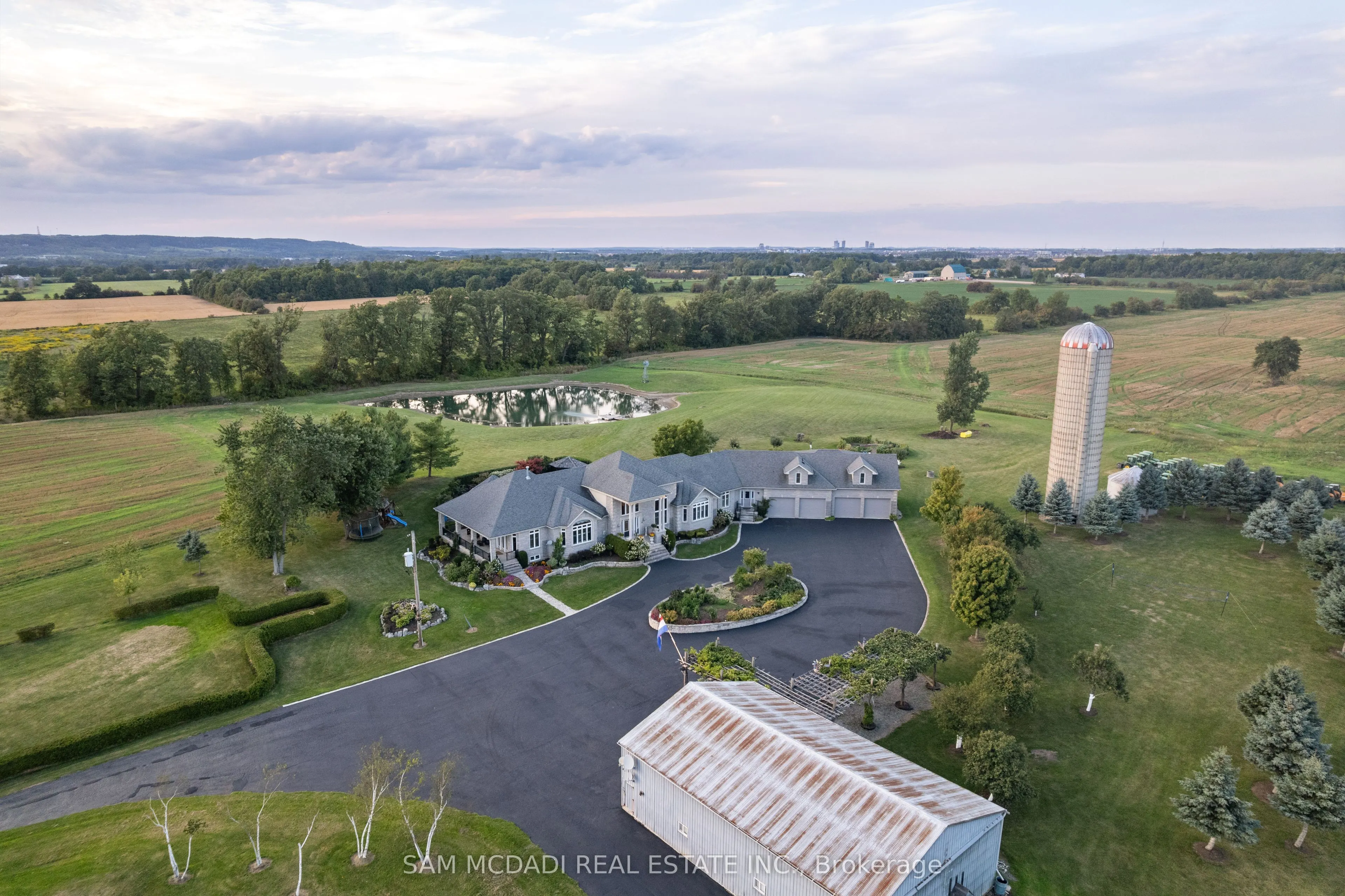5431 Appleby Line