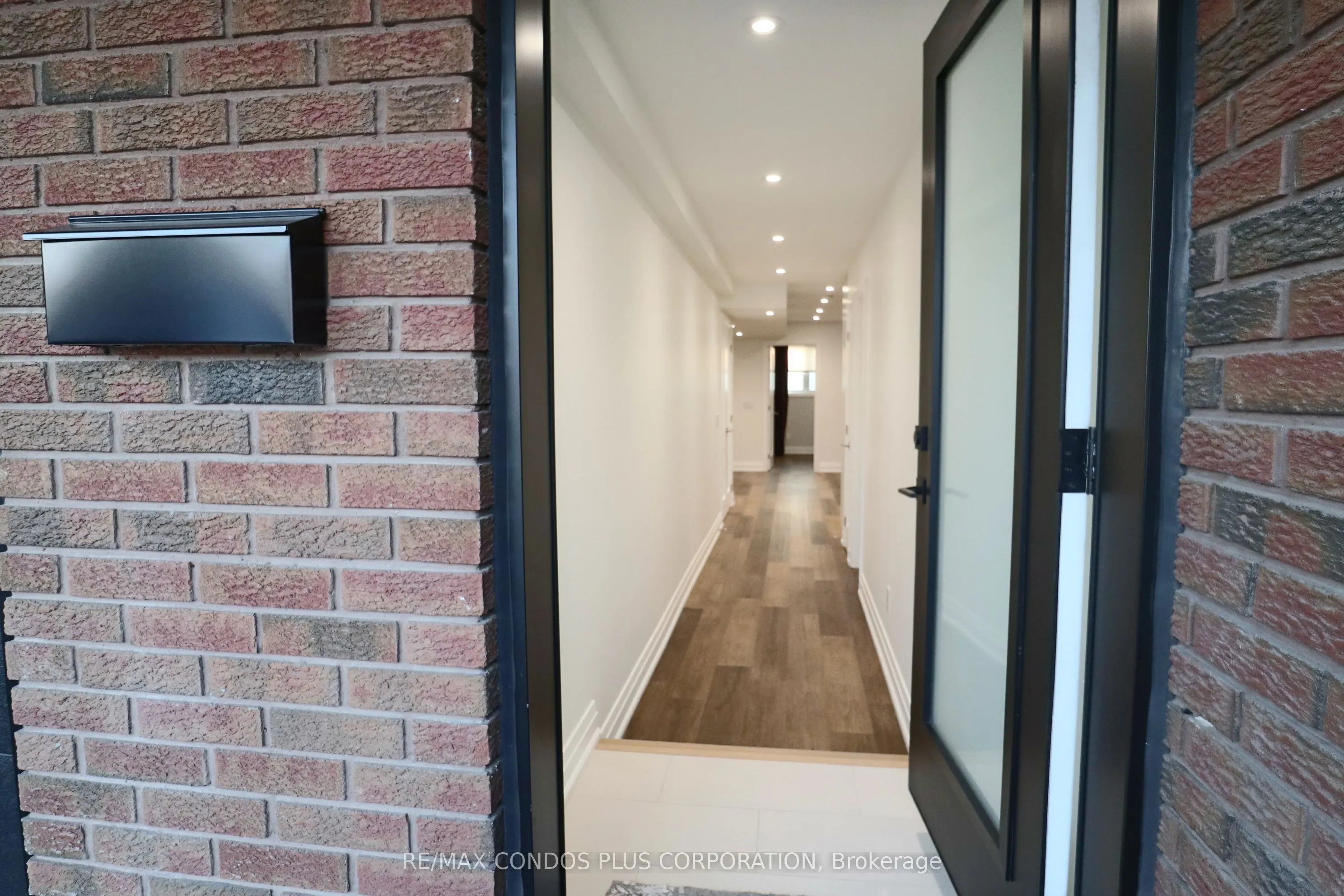 67 Arthur Griffith Drive, #Lower