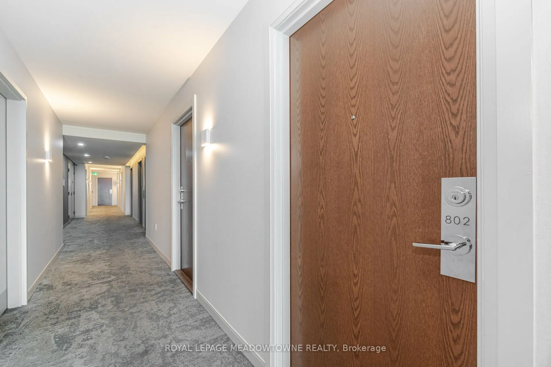 2560 Eglinton Avenue W, #802
