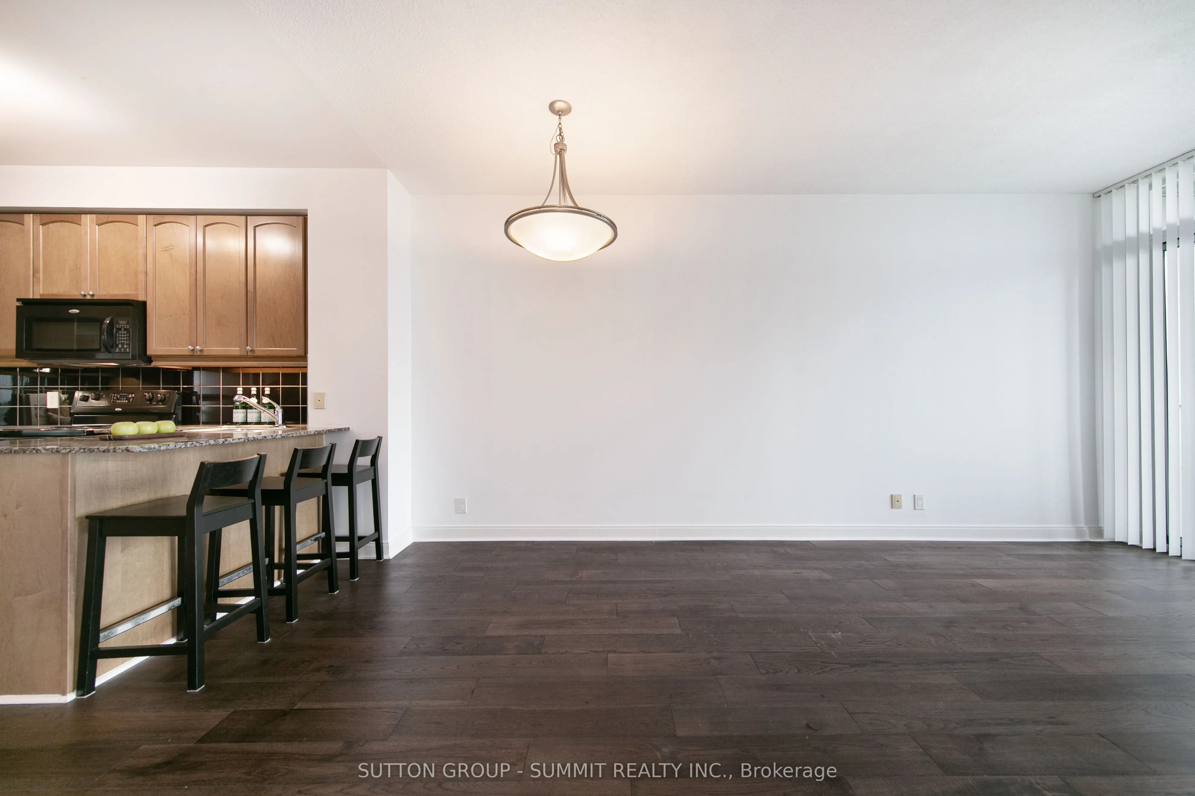 80 ABSOLUTE Avenue, #1202