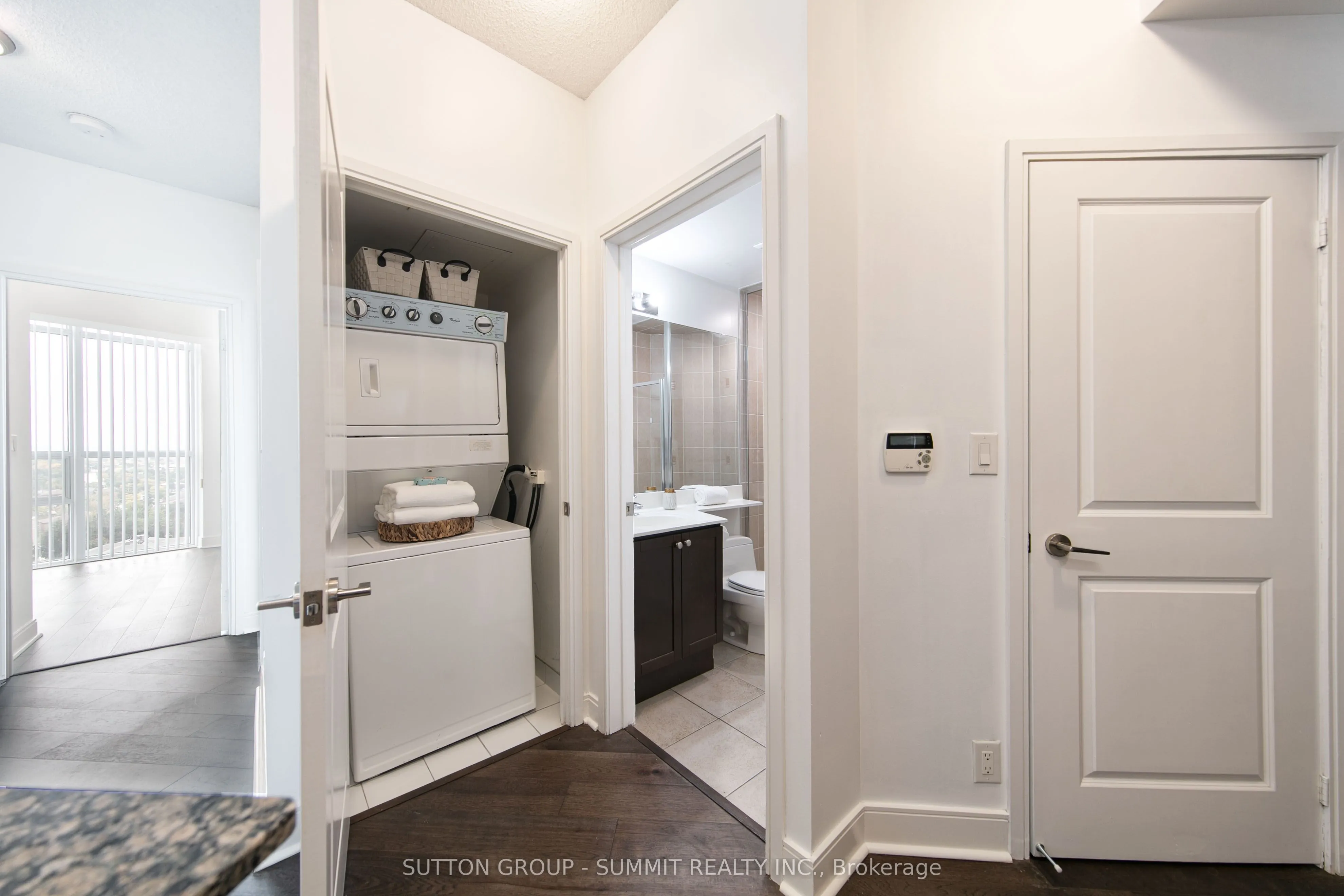 80 ABSOLUTE Avenue, #1202