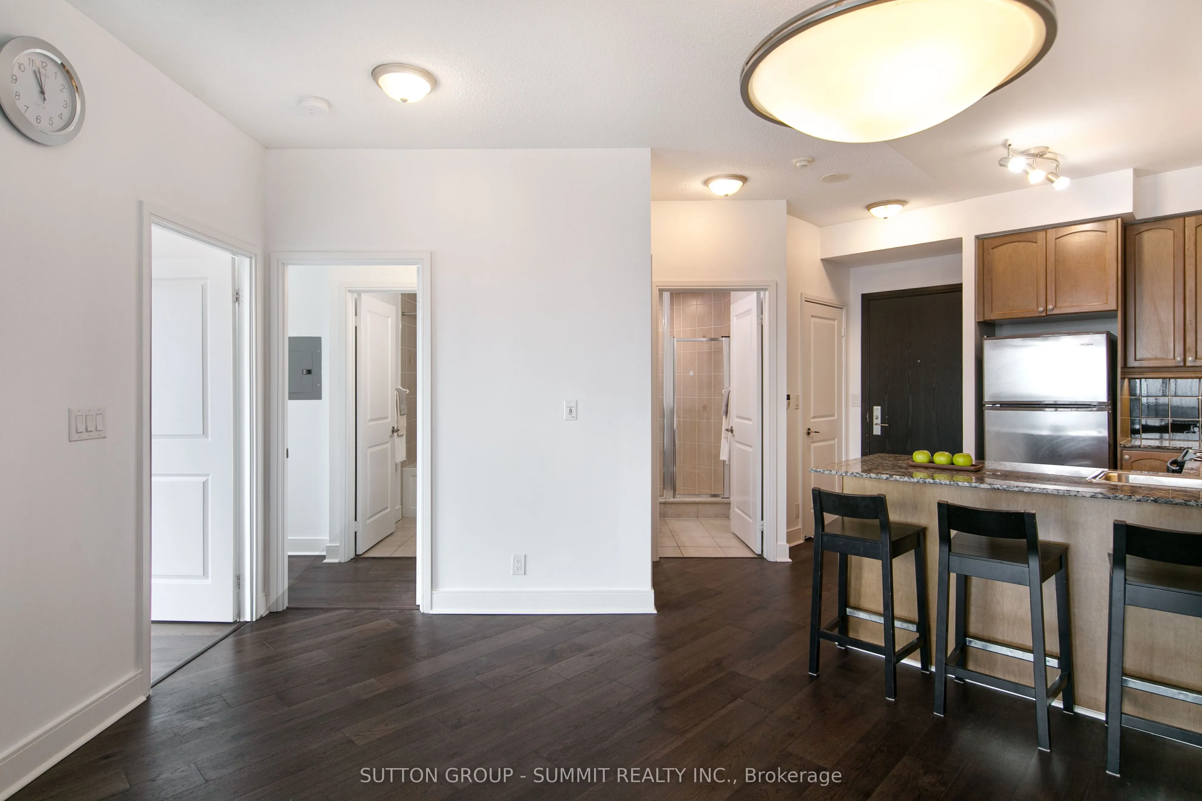 80 ABSOLUTE Avenue, #1202