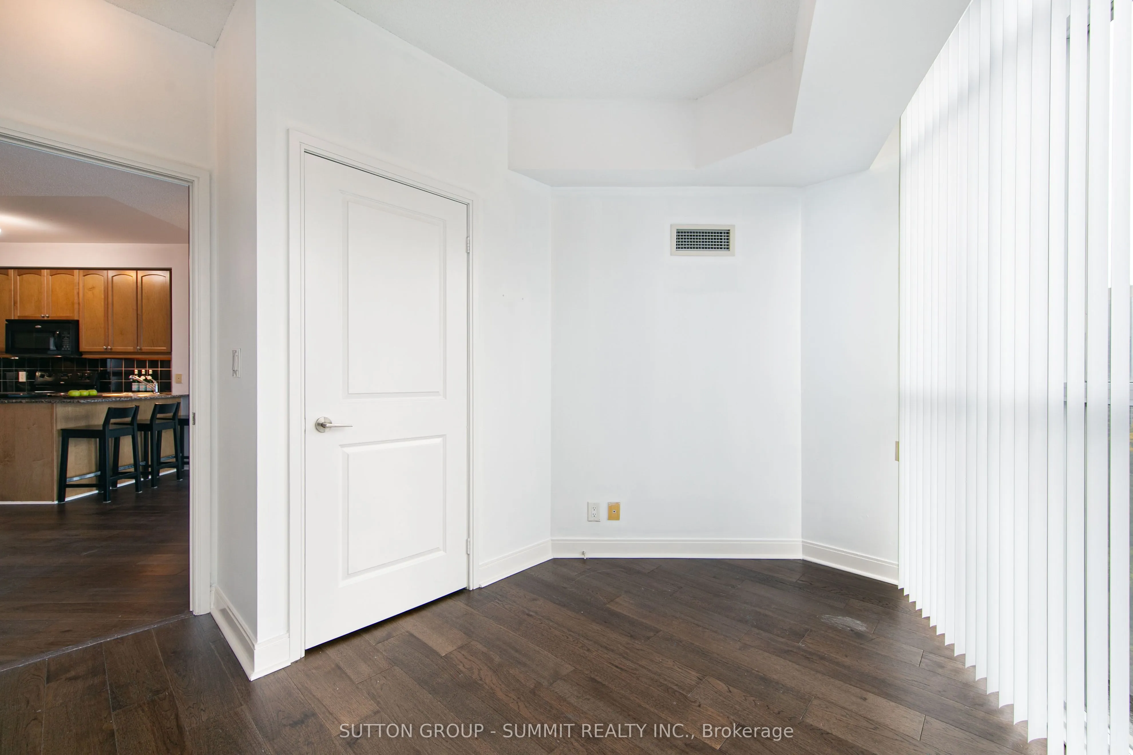80 ABSOLUTE Avenue, #1202
