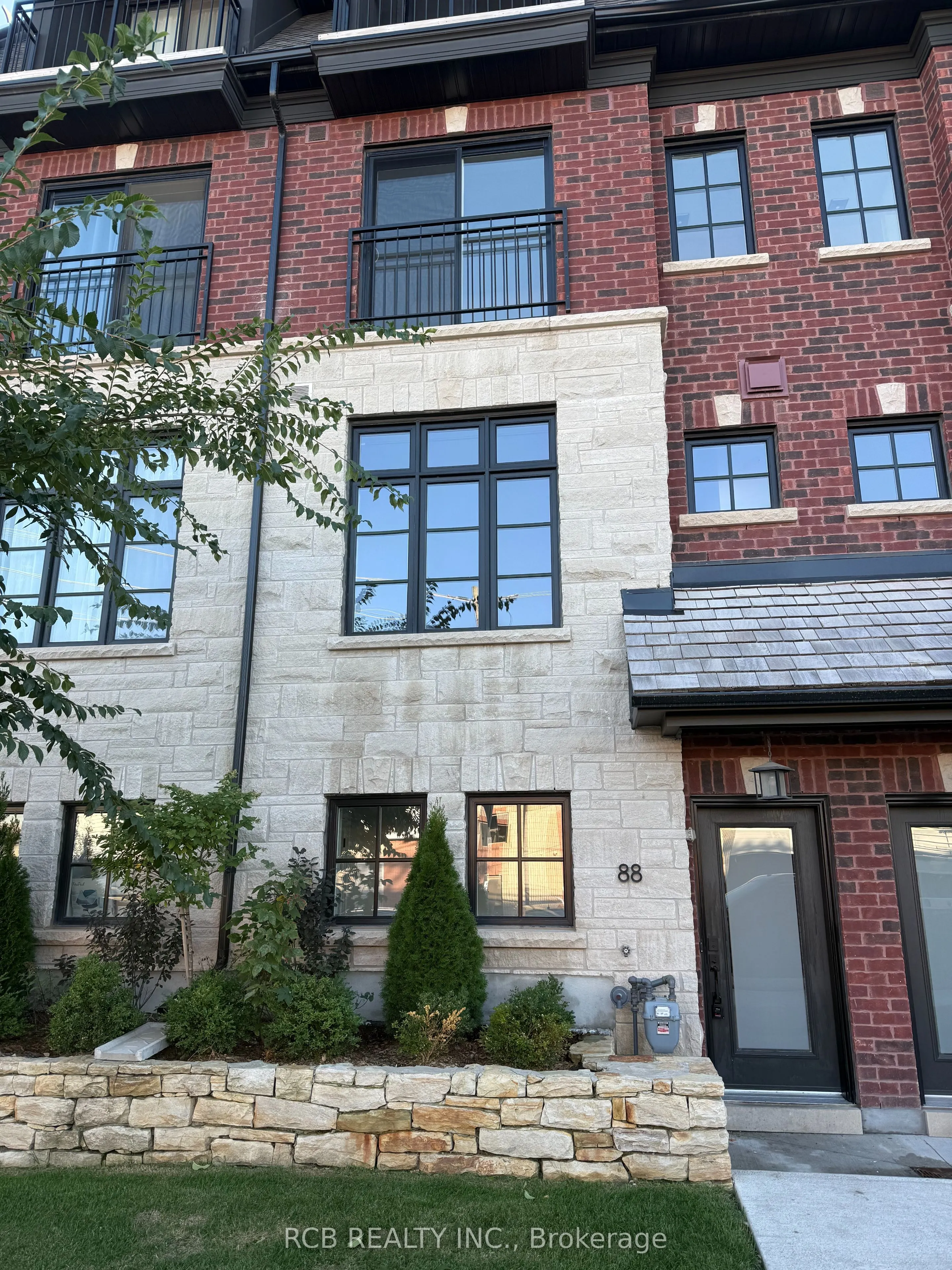 150 Joymar Drive, #88