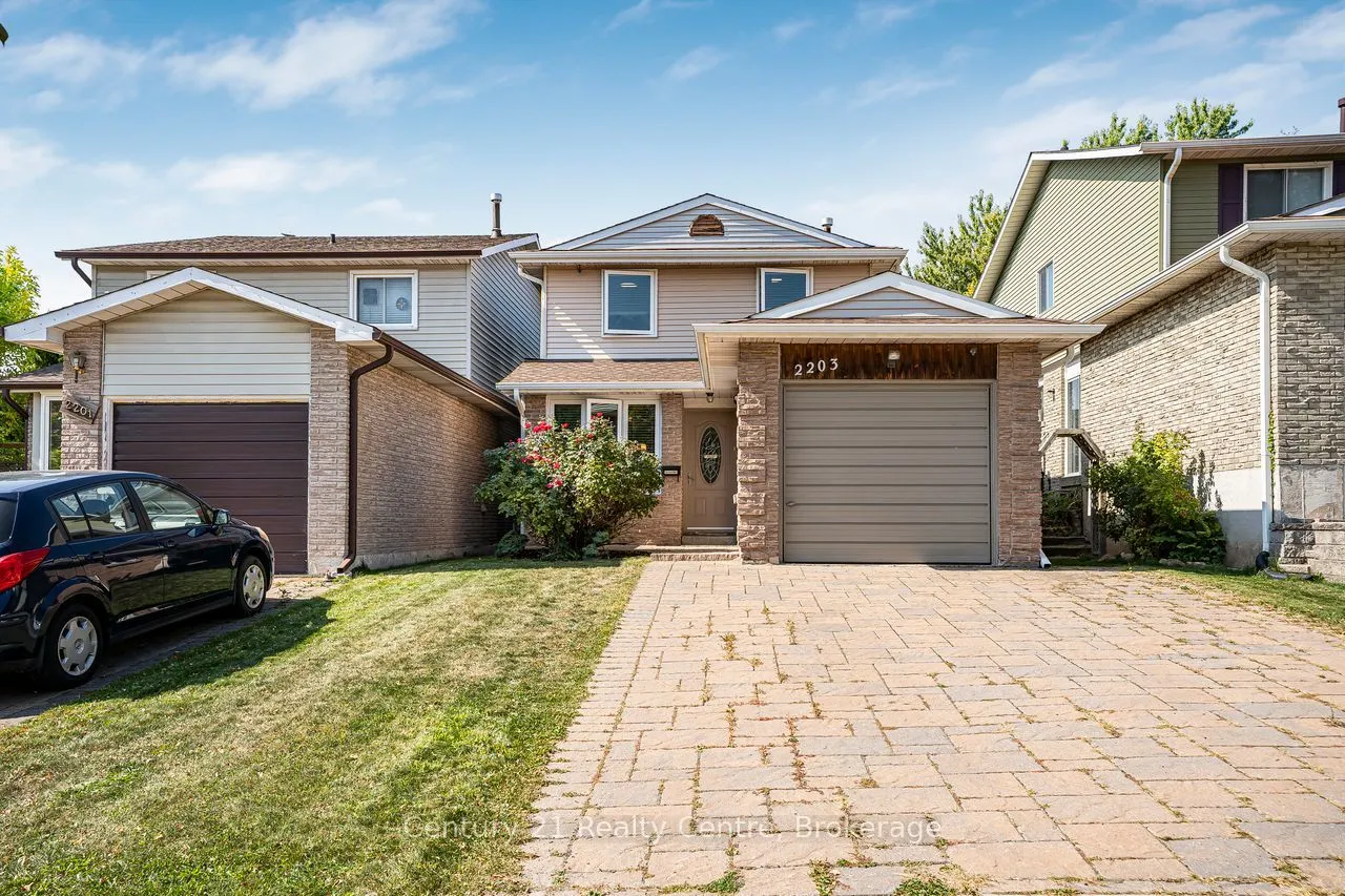 2203 Middlesmoor Crescent
