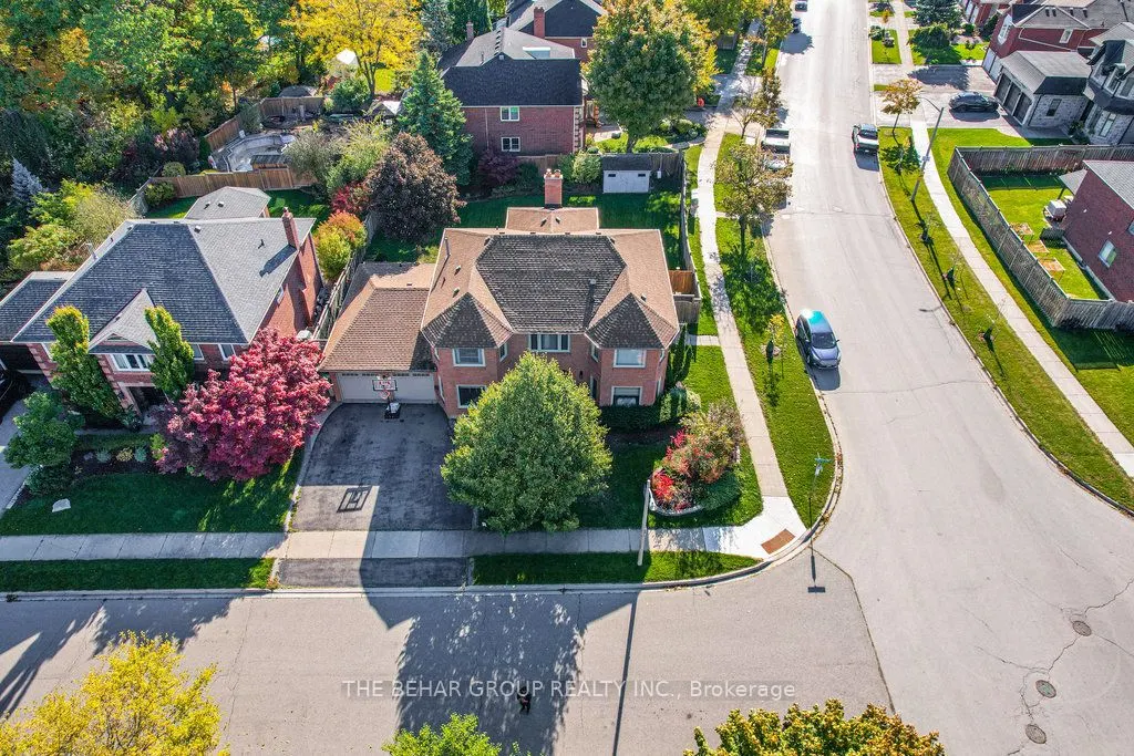 28 Ridelle Court