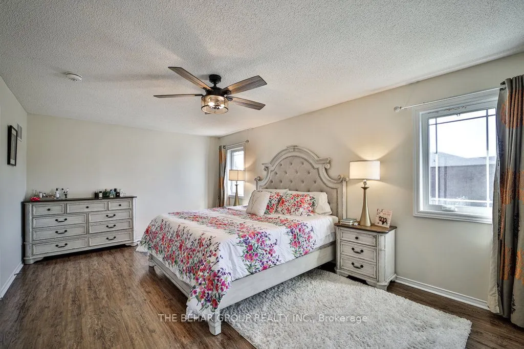 28 Ridelle Court