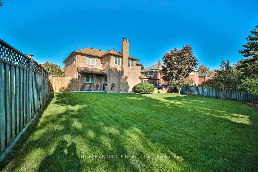 28 Ridelle Court