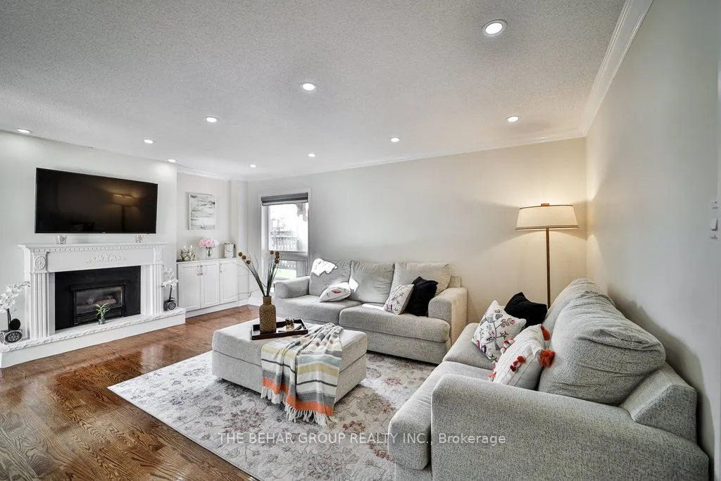 28 Ridelle Court