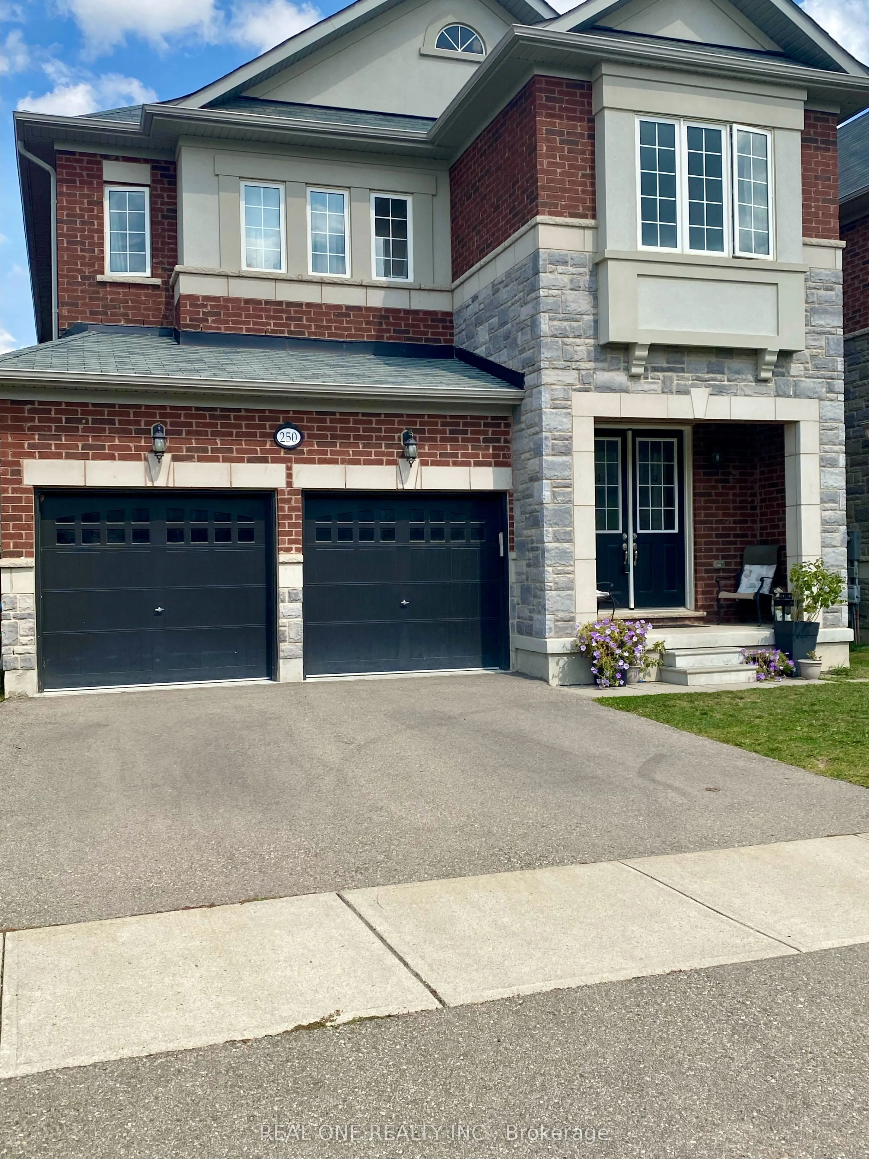 250 Niagara Trail