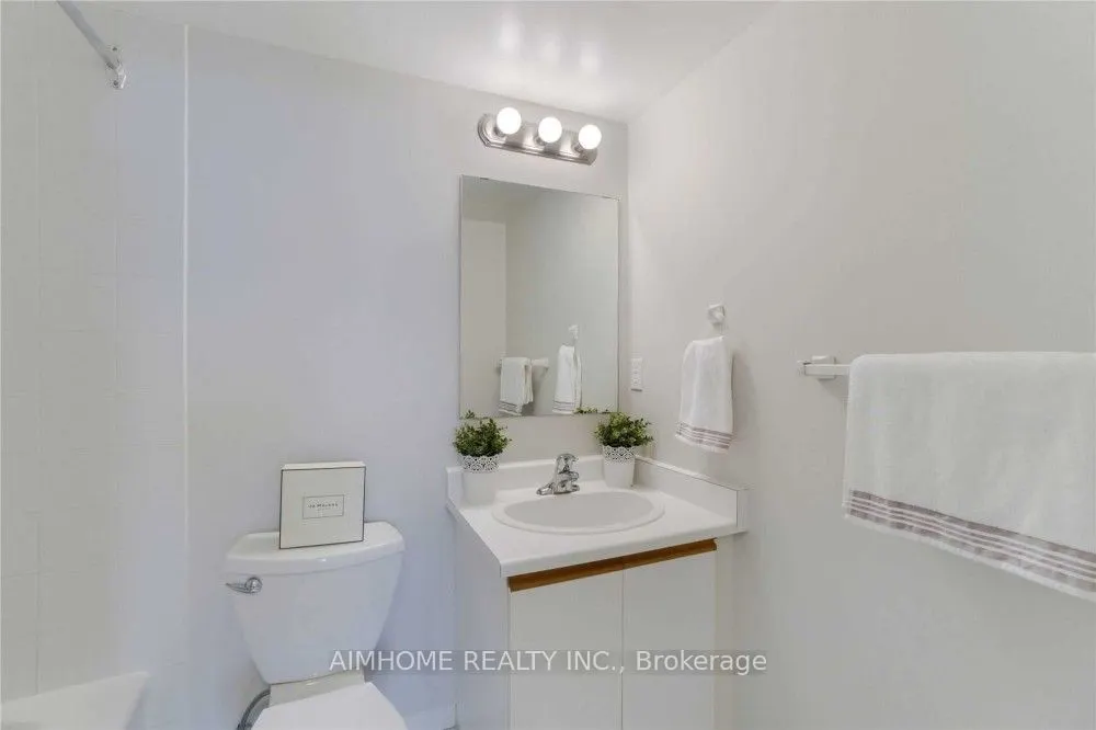 5090 Pinedale Avenue, #1004