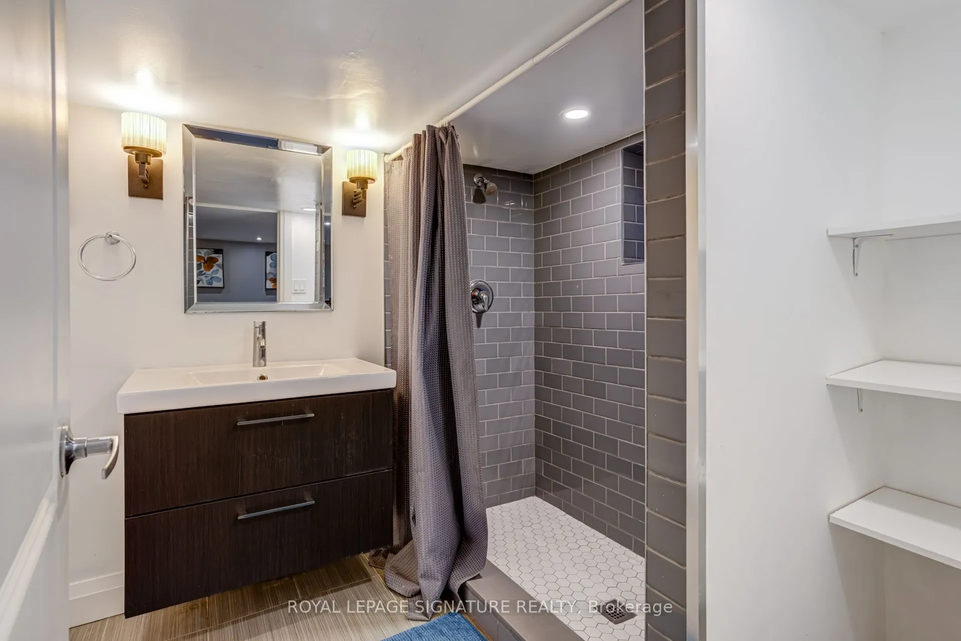 7 Edmund Avenue, #Lower