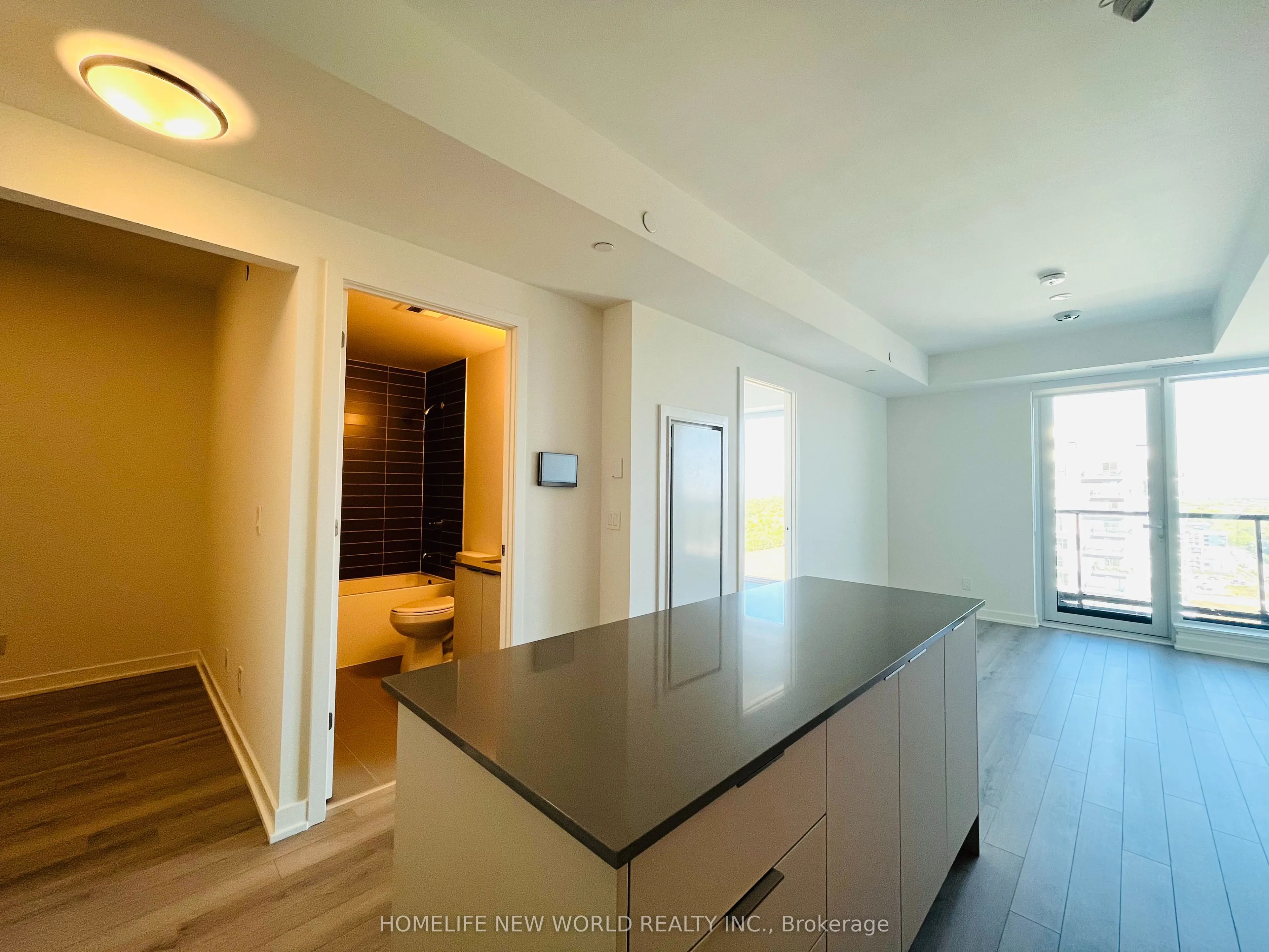 3079 Trafalgar Road, #1905