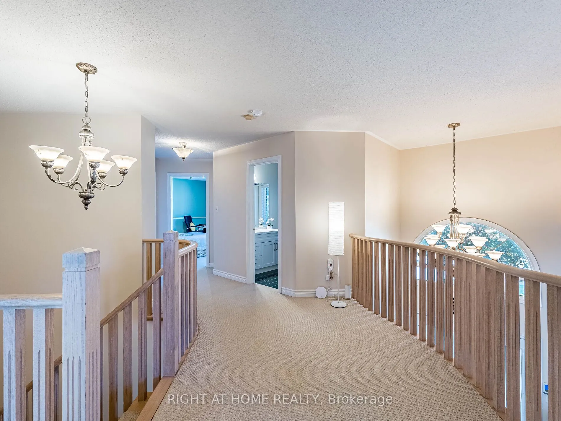 2204 Carpenters Circle