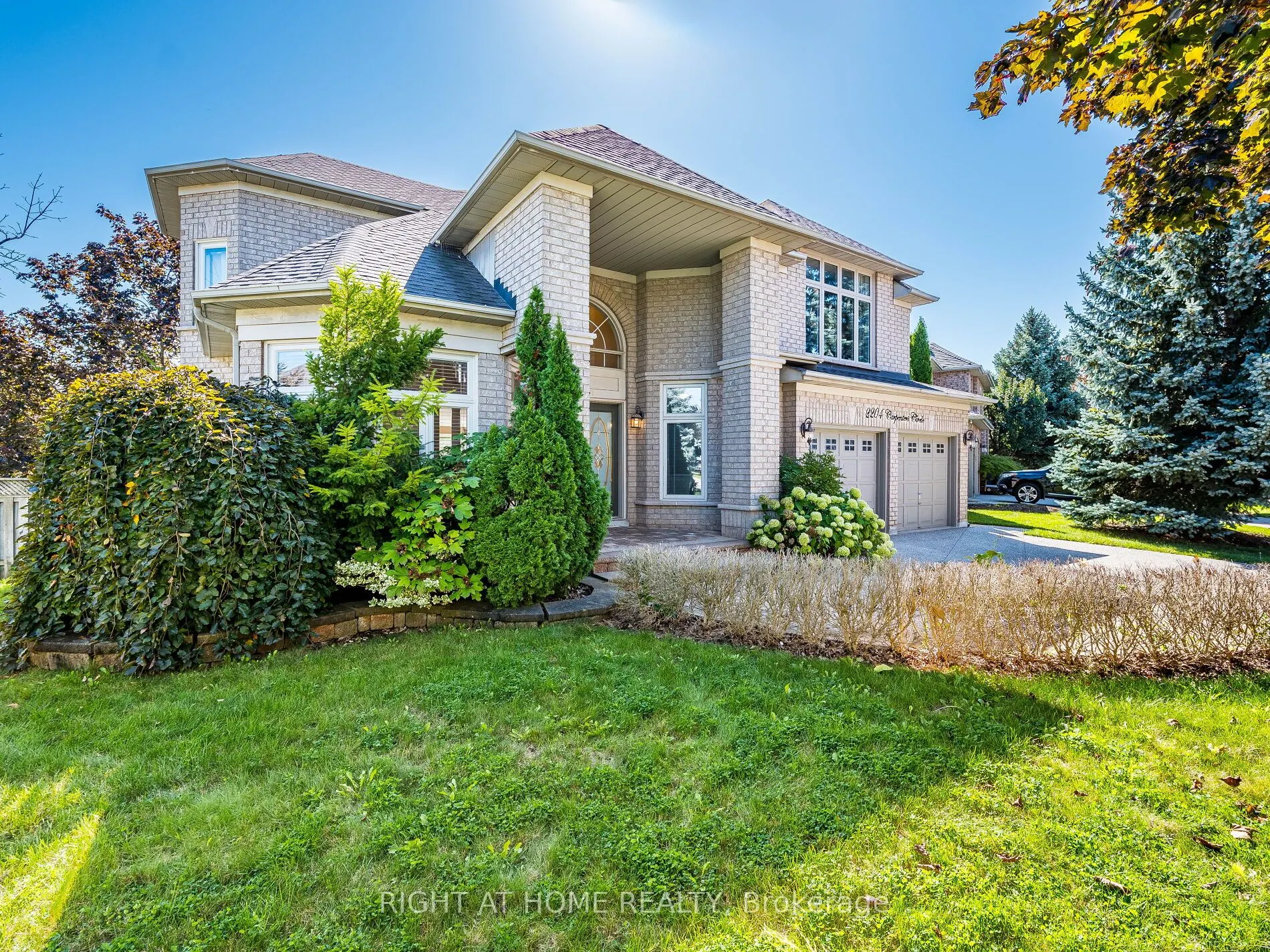 2204 Carpenters Circle