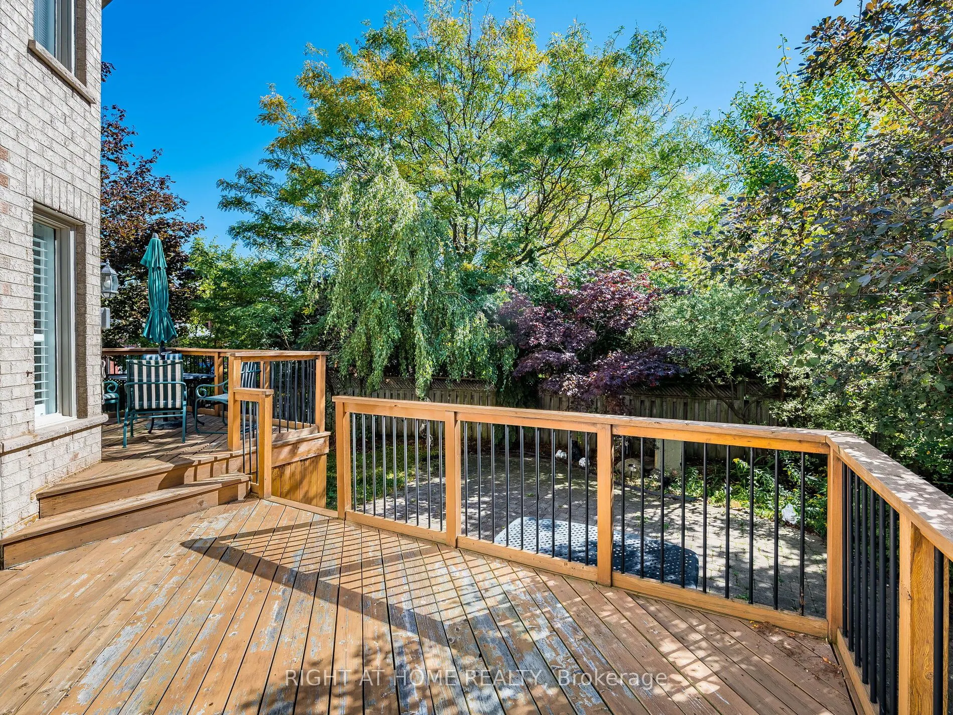 2204 Carpenters Circle