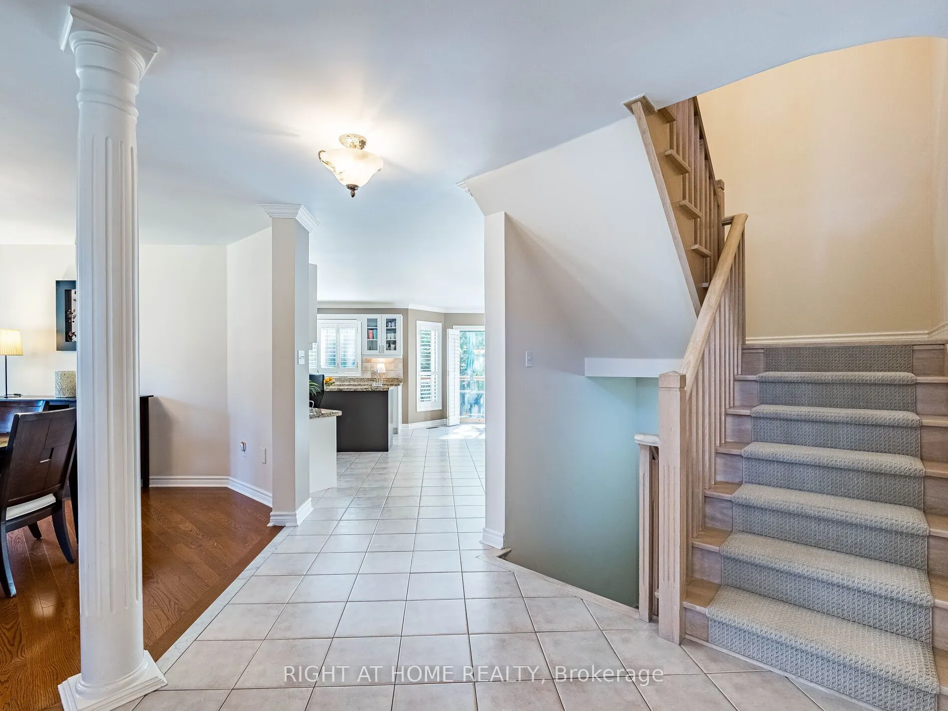 2204 Carpenters Circle