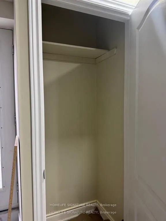 8 Moorhart Crescent, #Basement
