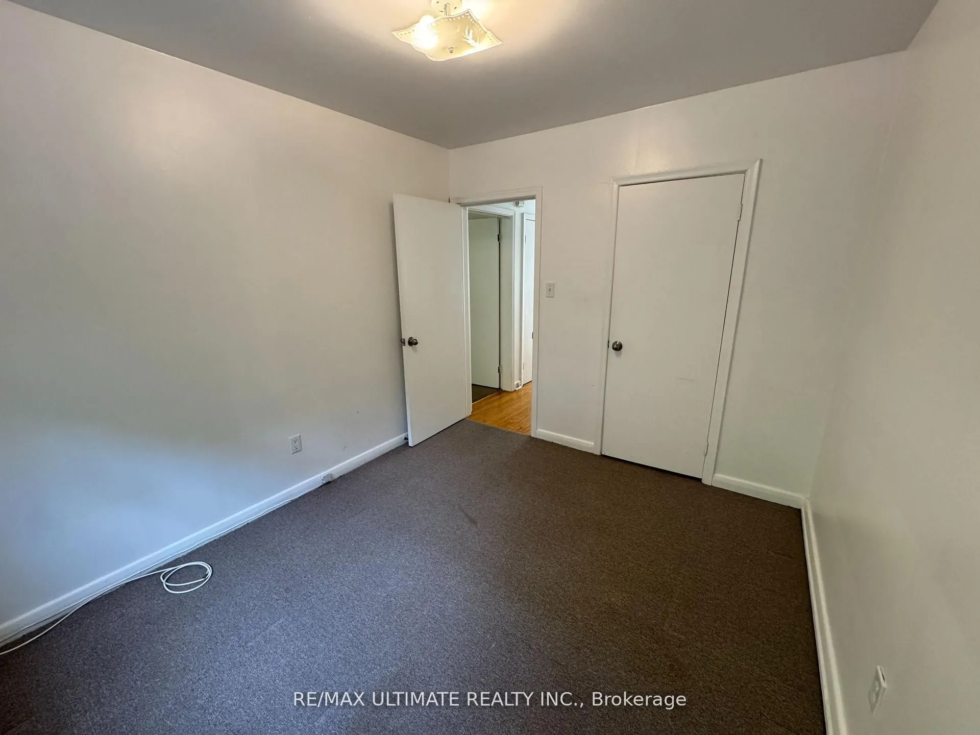 468 Ridelle Avenue, #2