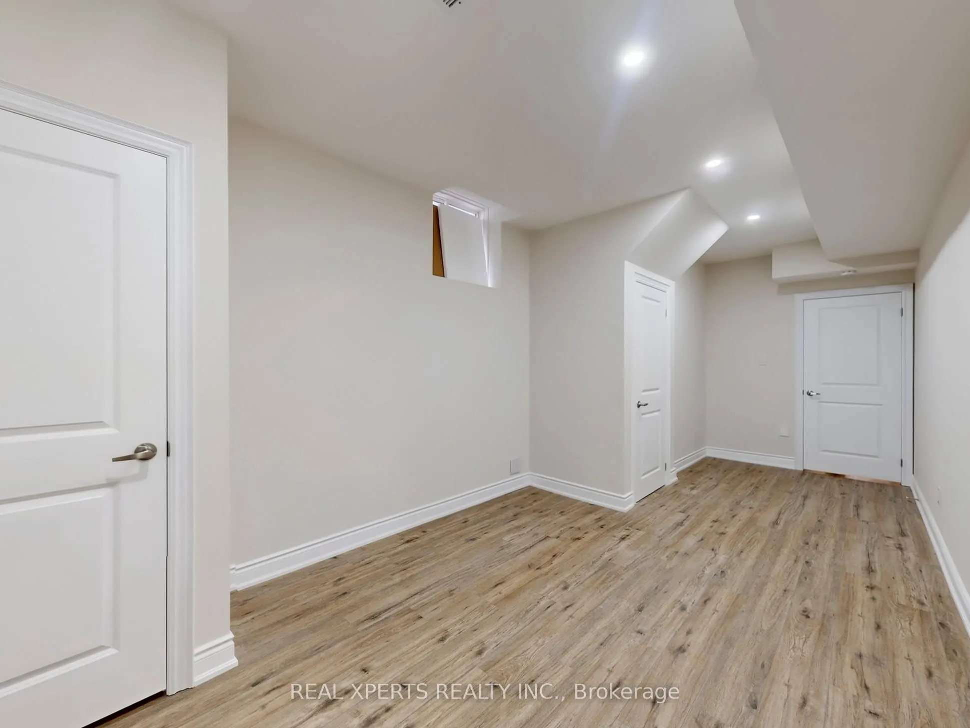 3359 Post Road