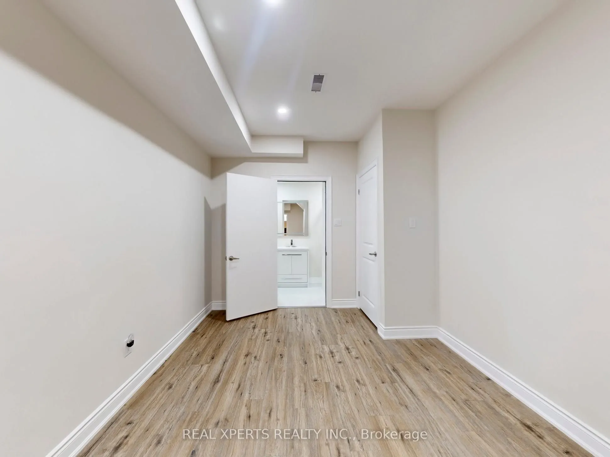 3359 Post Road