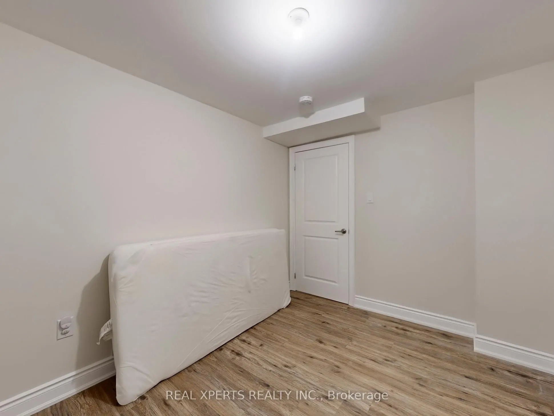3359 Post Road