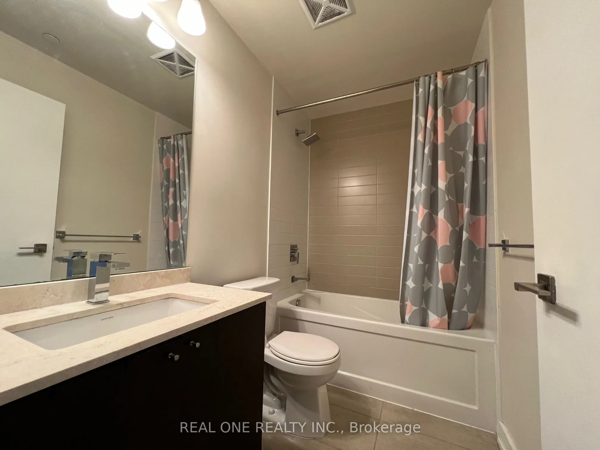 510 Curran Place, #1410