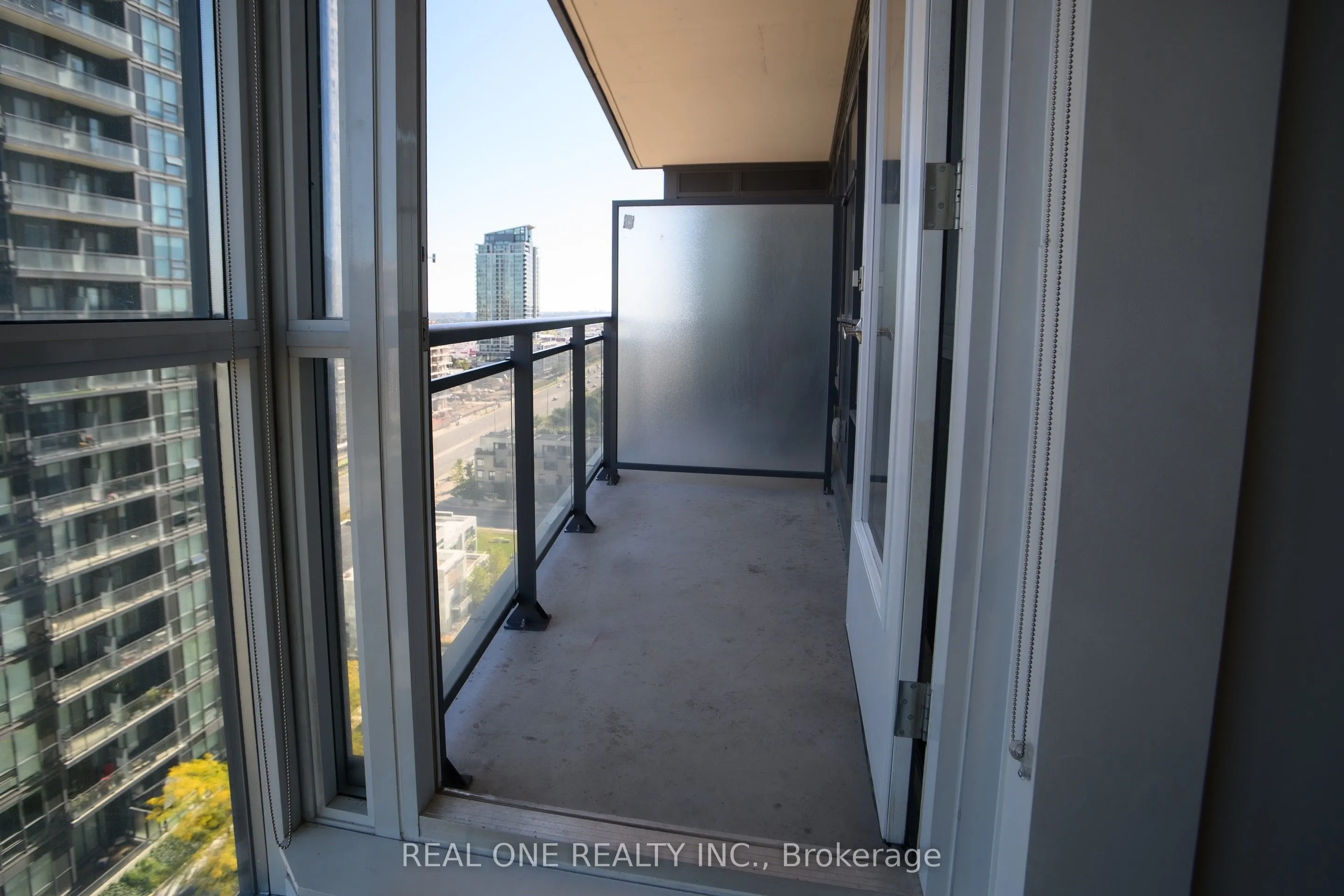 510 Curran Place, #1410