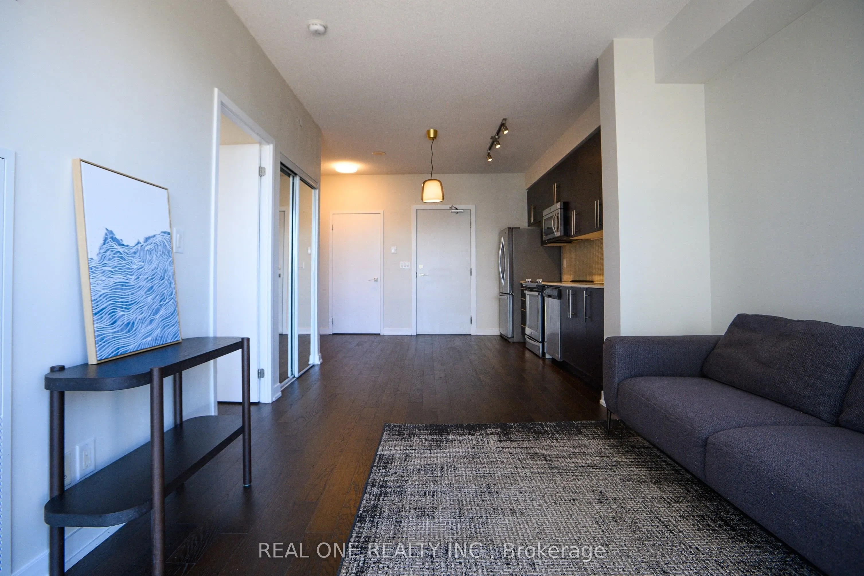 510 Curran Place, #1410