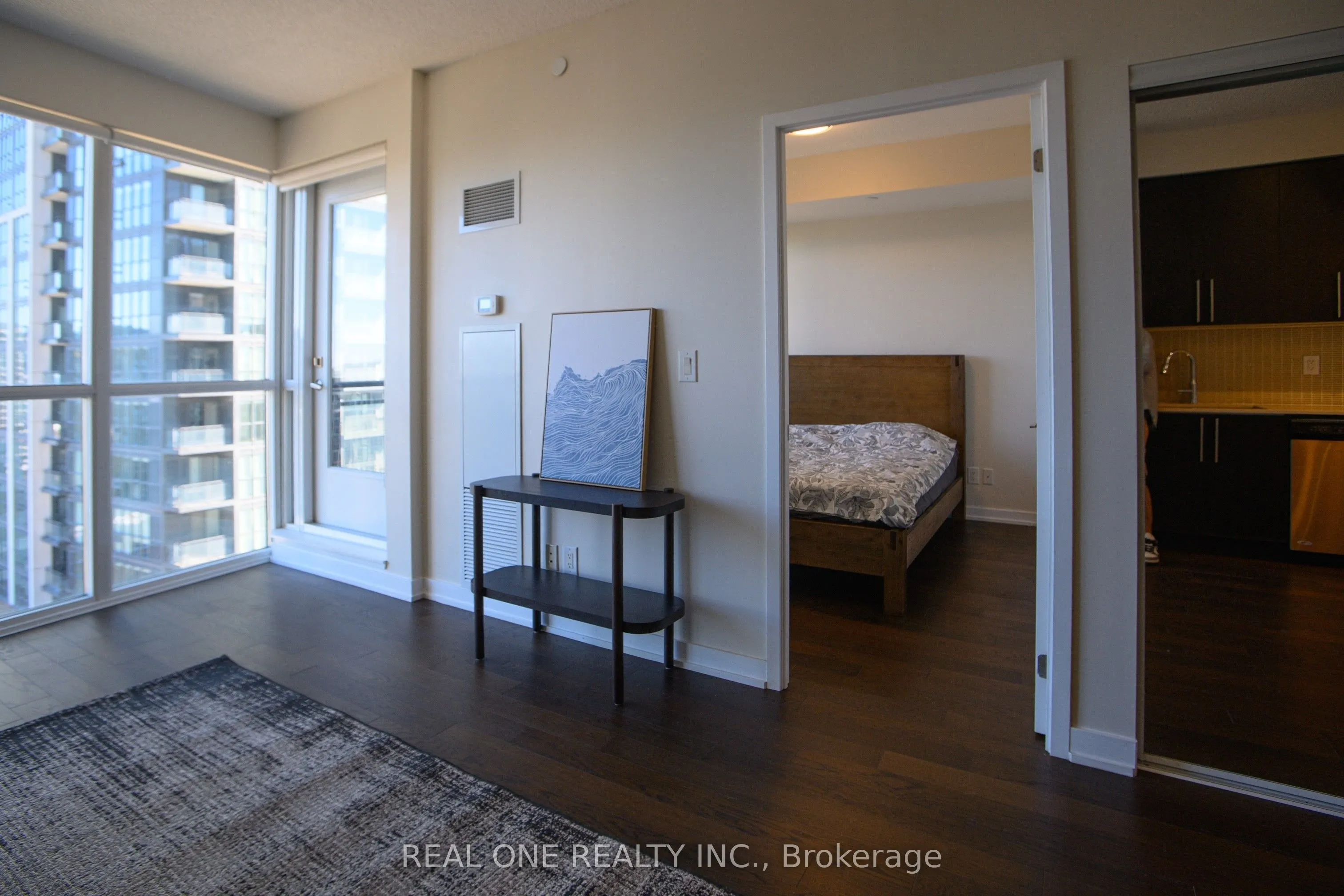 510 Curran Place, #1410