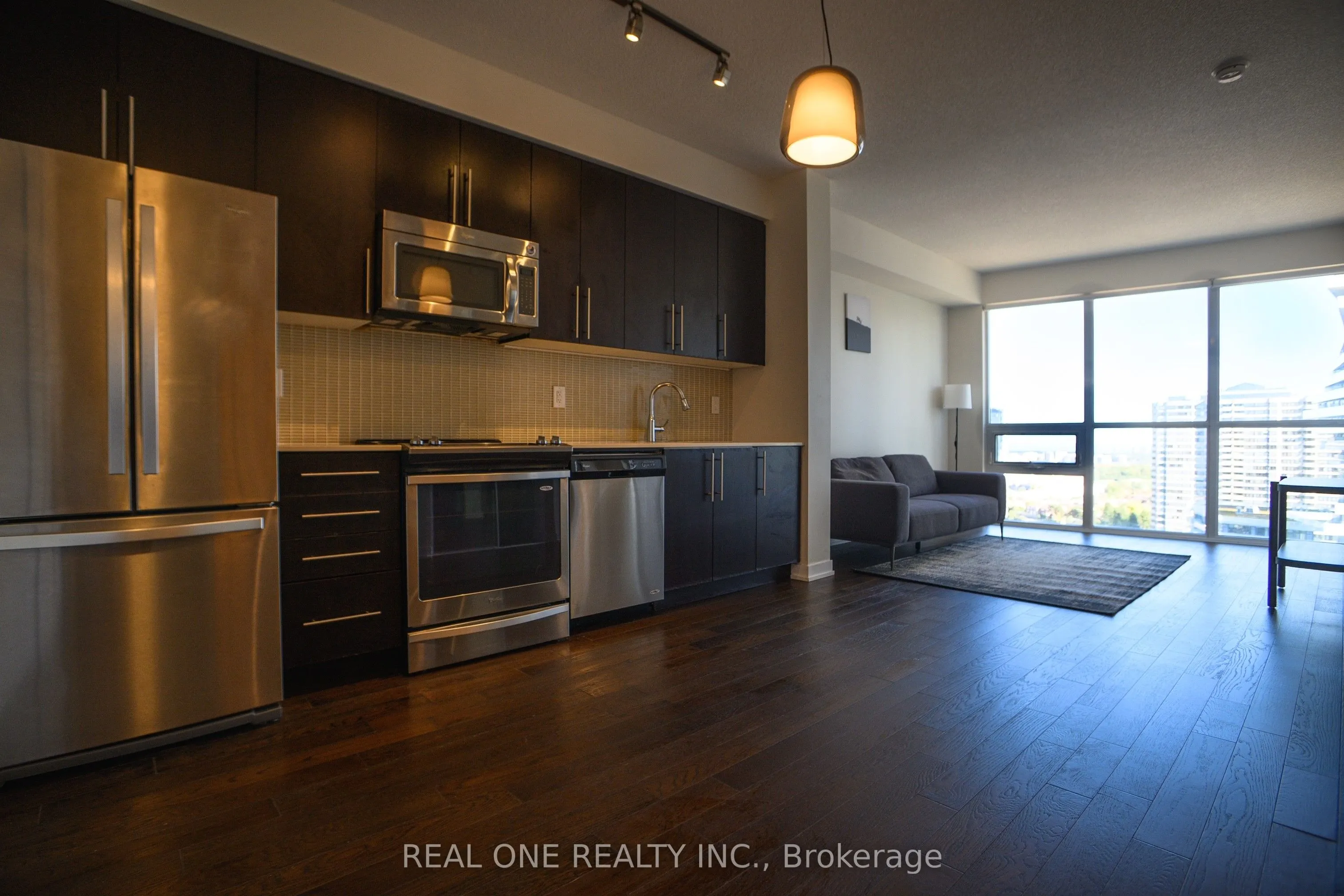 510 Curran Place, #1410