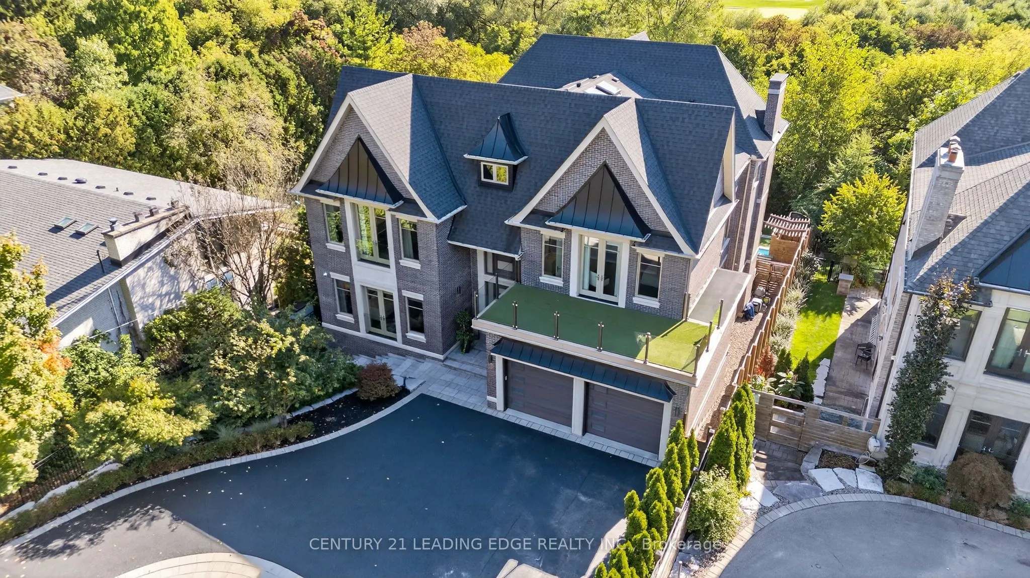 185 Edenbridge Drive