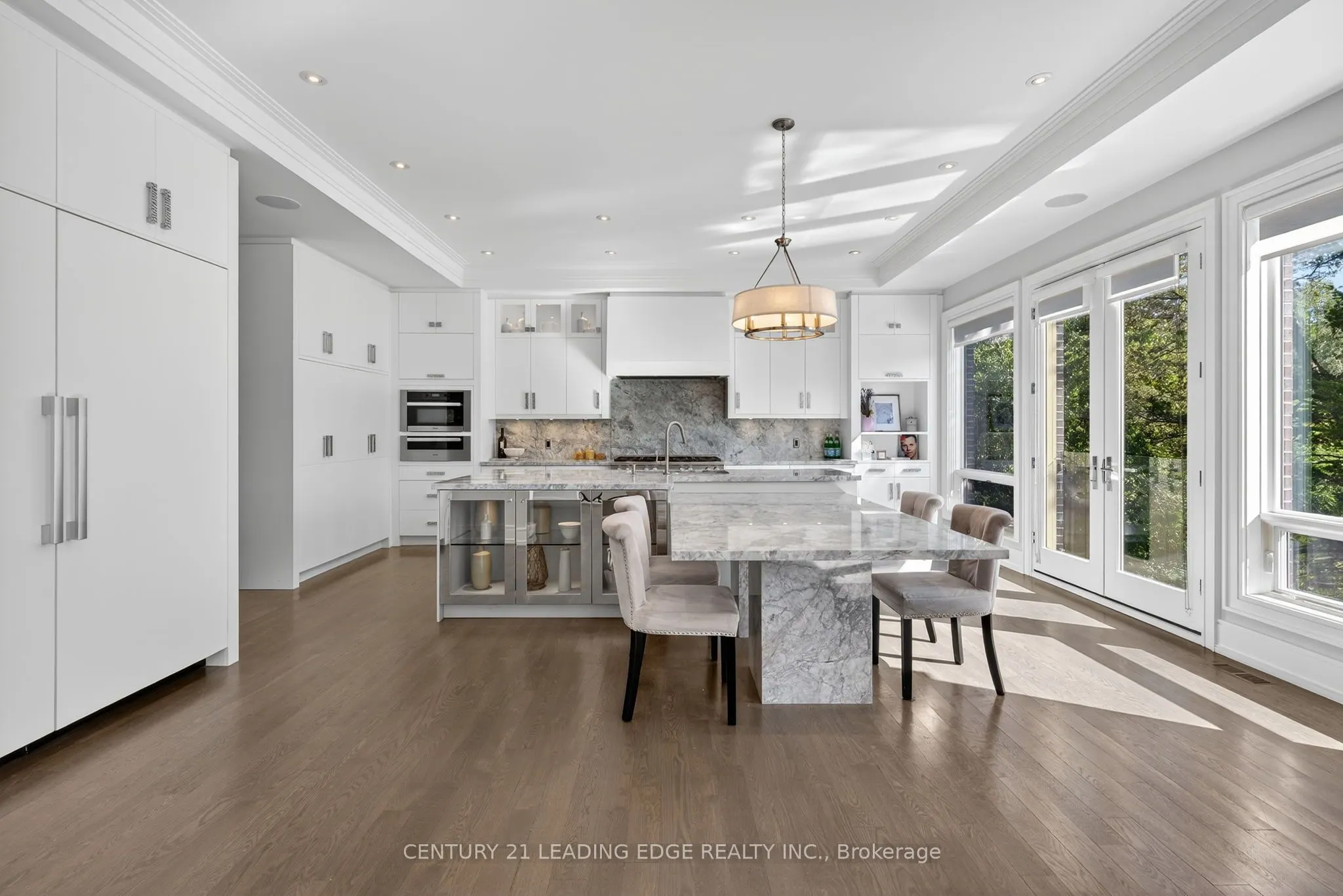185 Edenbridge Drive