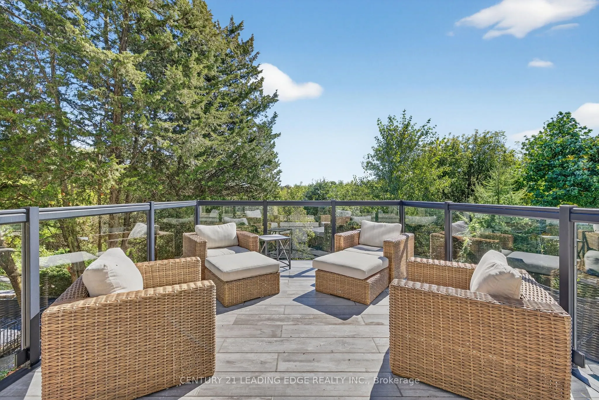 185 Edenbridge Drive