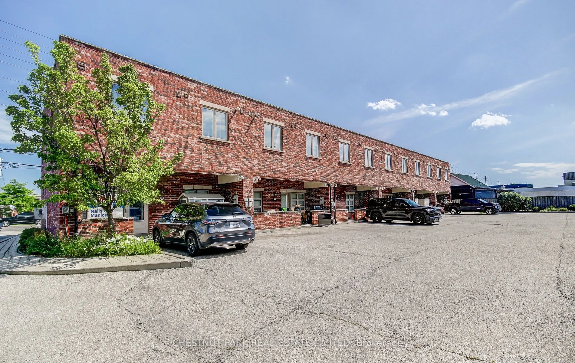 885 Lakeshore Road E, #5