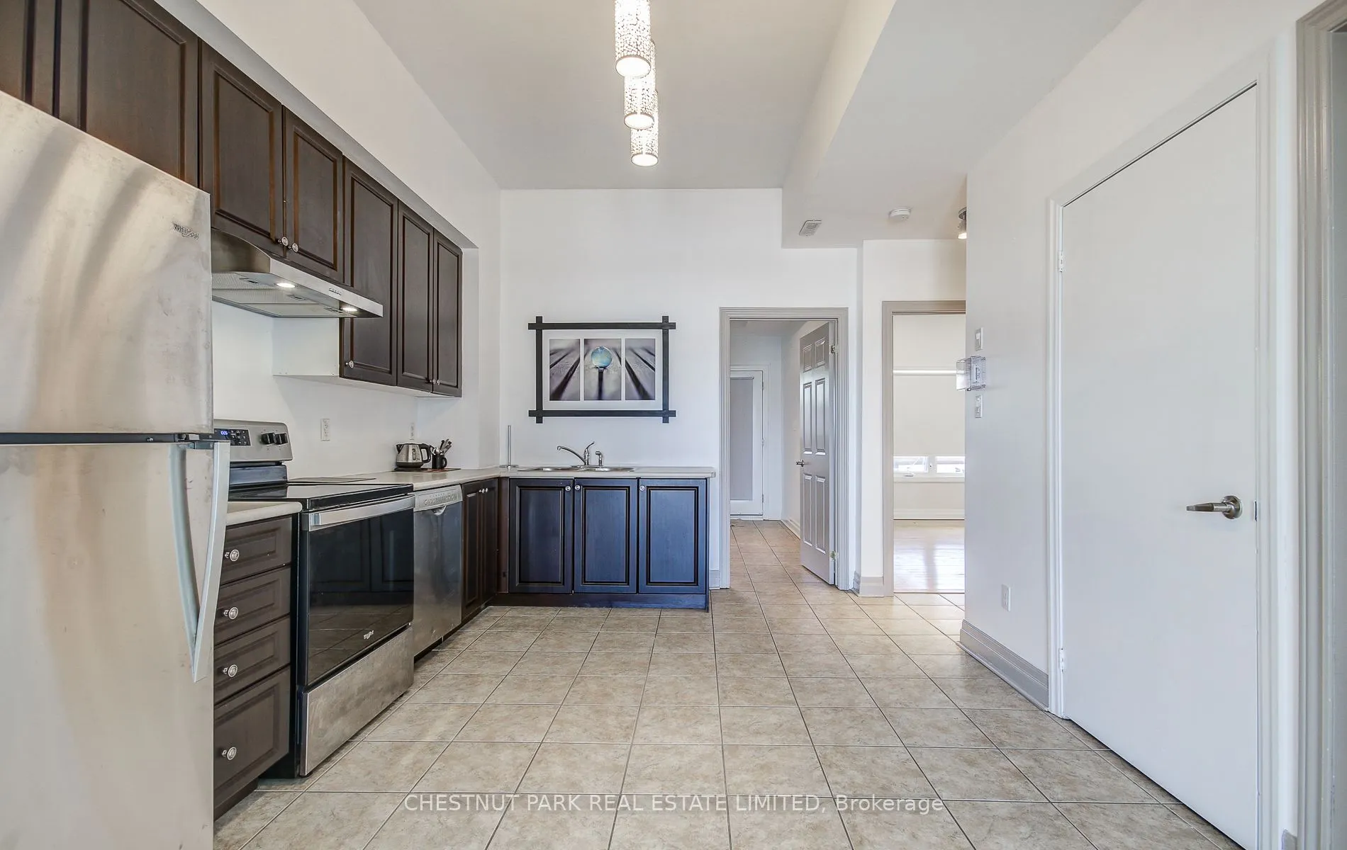 885 Lakeshore Road E, #5