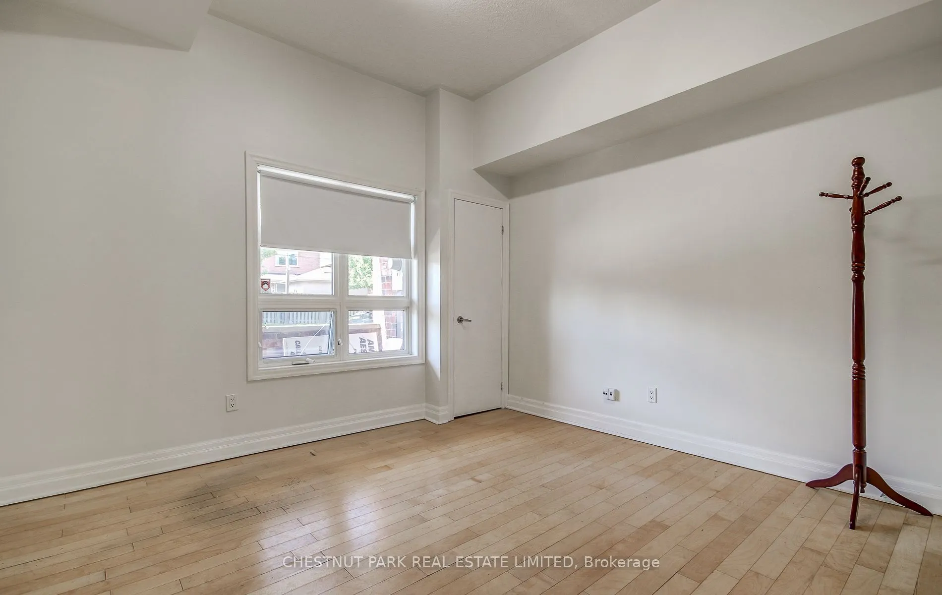 885 Lakeshore Road E, #5