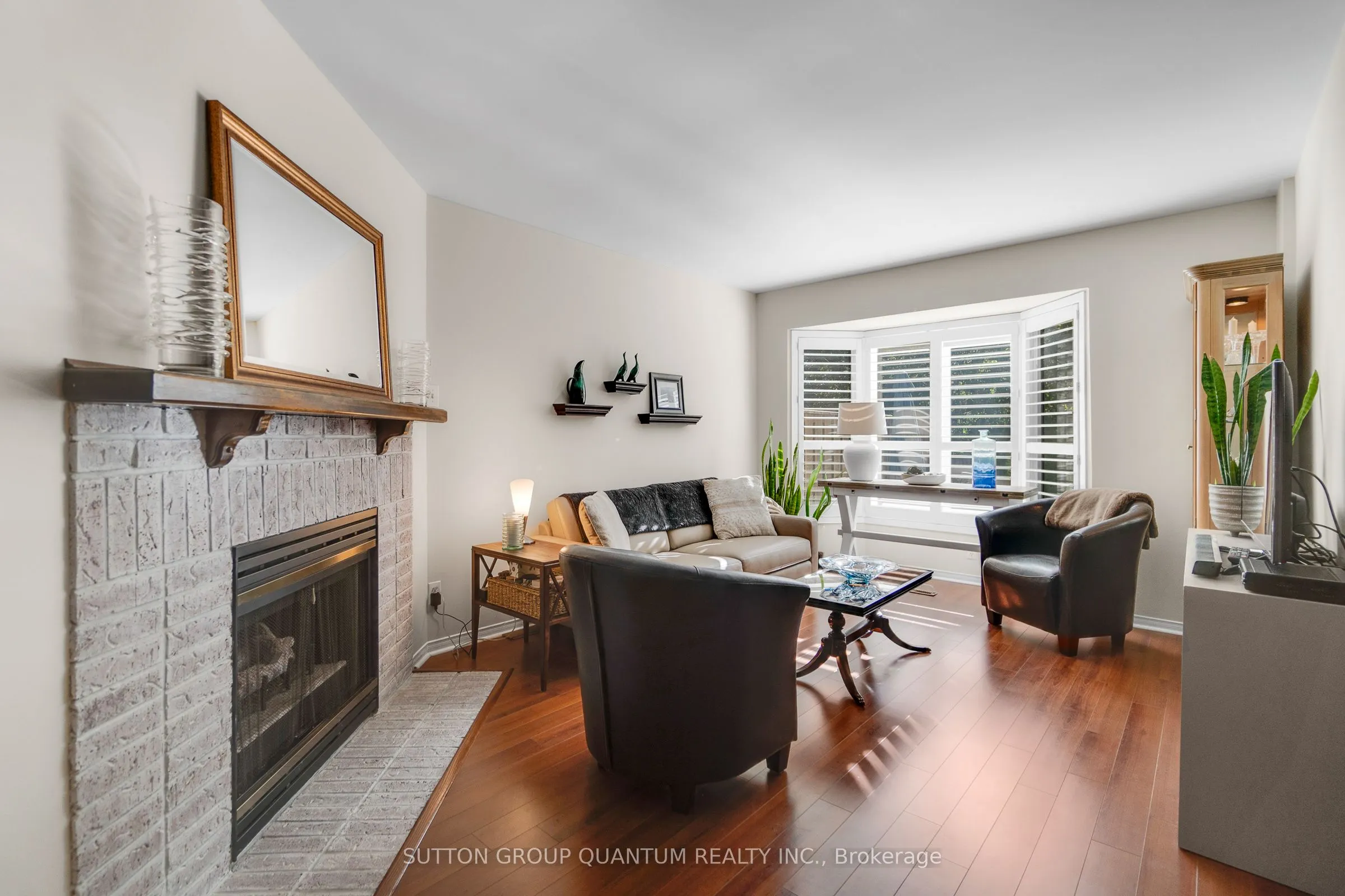 2230 Walkers Line, #16