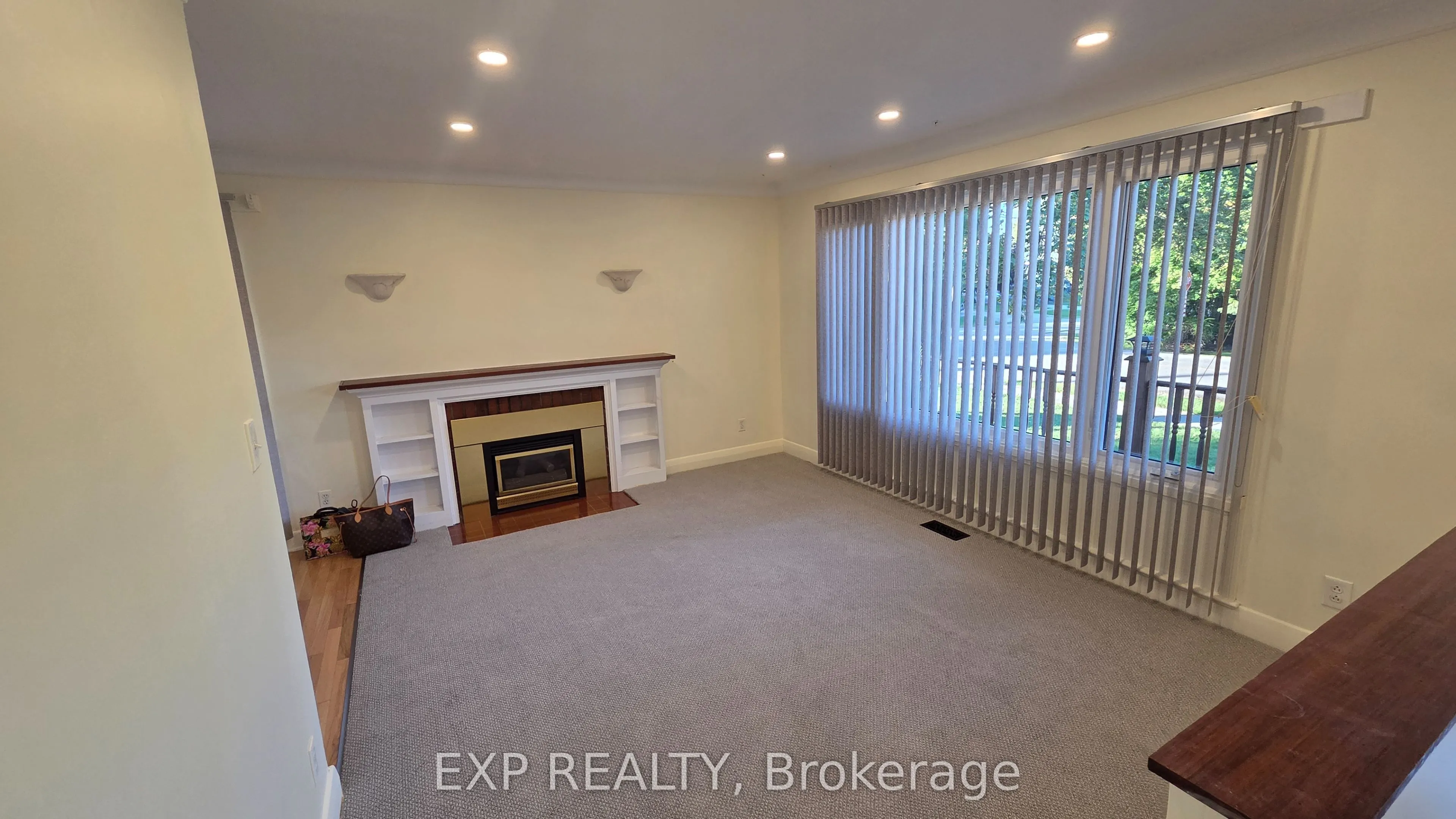 206 Maurice Drive