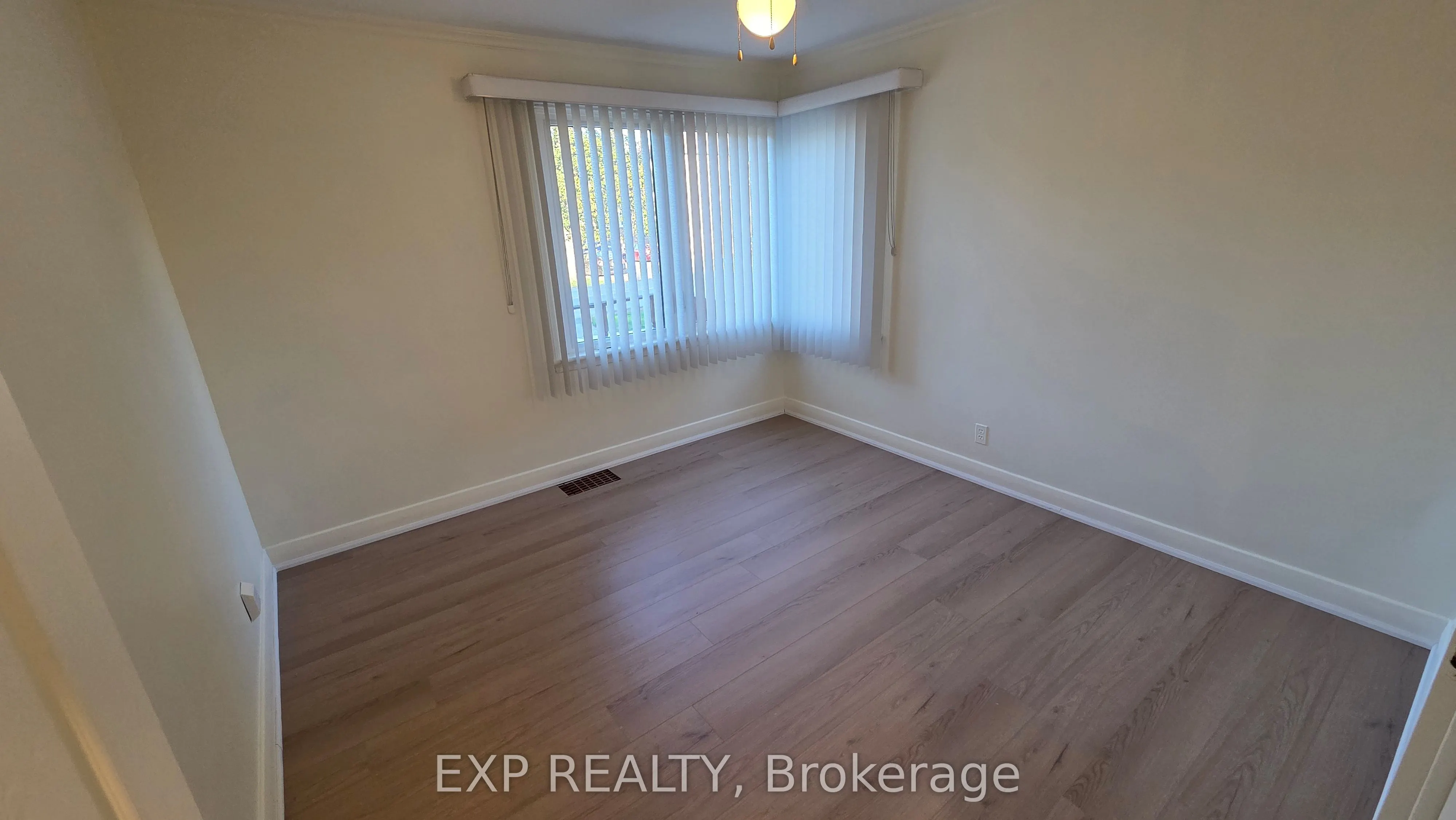 206 Maurice Drive
