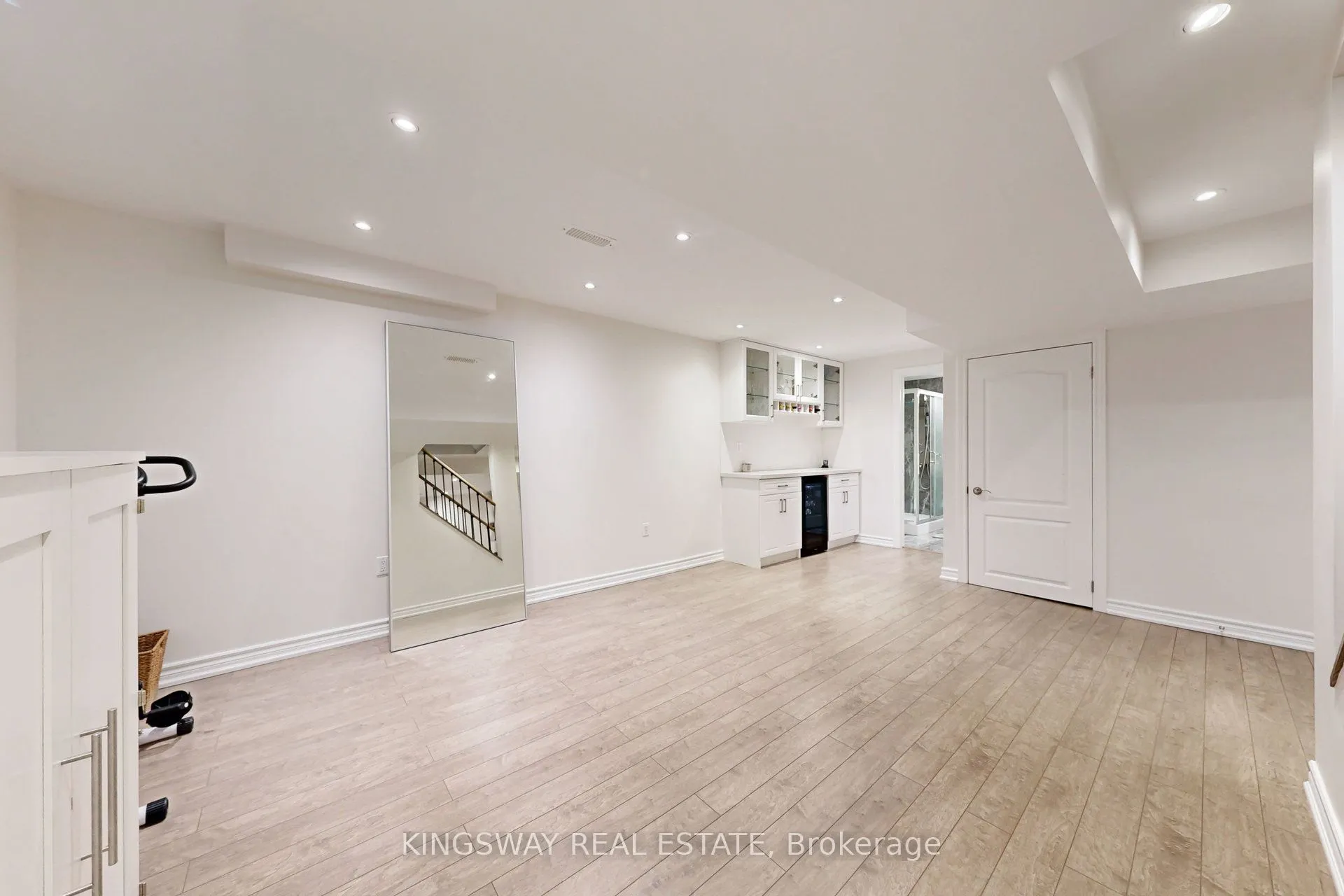 142 Valleyway Drive