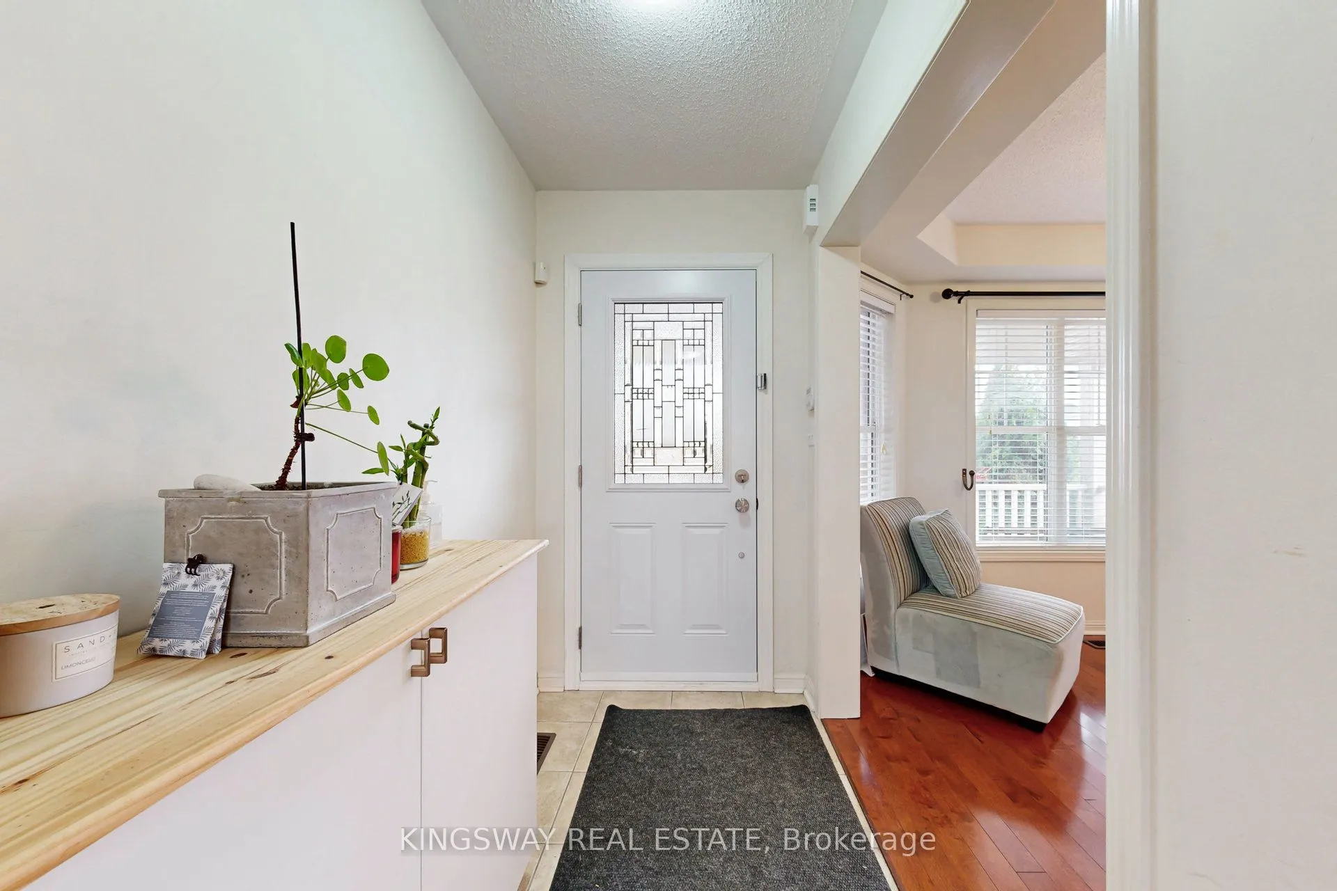 142 Valleyway Drive