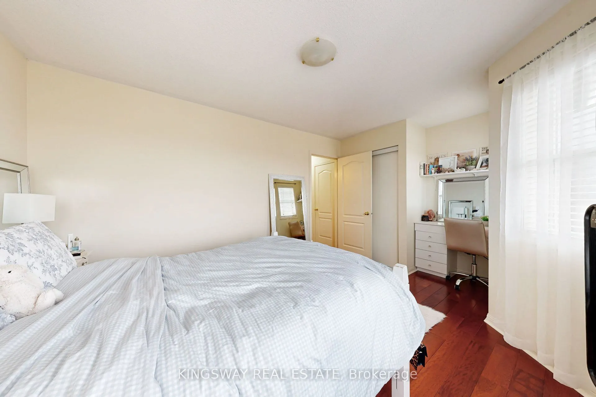 142 Valleyway Drive