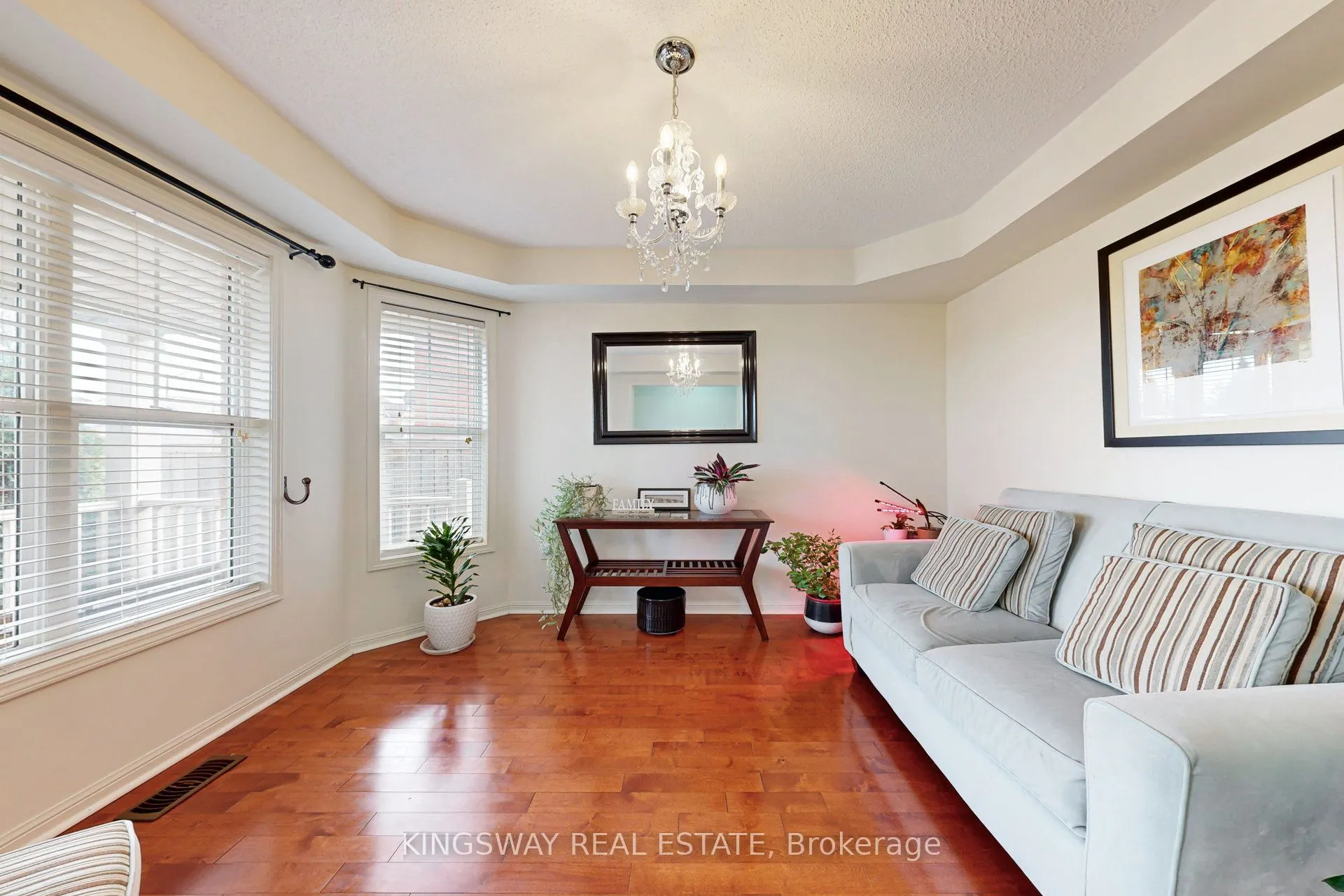 142 Valleyway Drive
