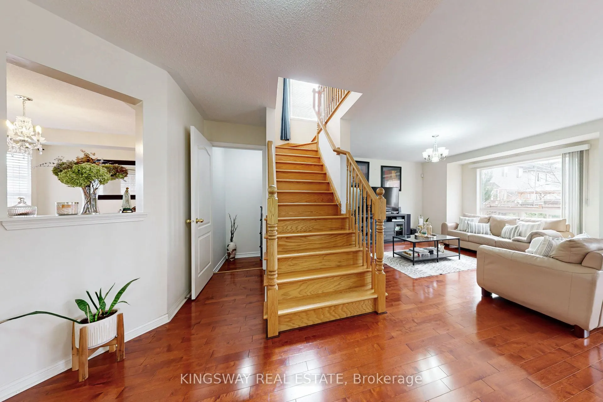 142 Valleyway Drive